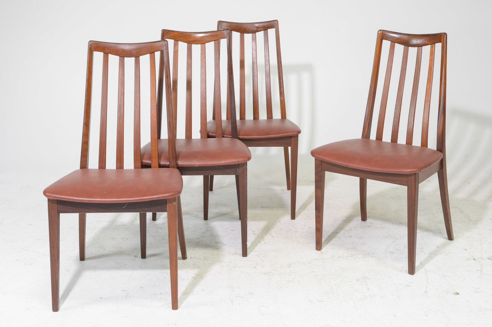 4 High Back Mid Century Dining Chairs - G-Plan Fresco: This set of Danish Modern Style Teak Dining chairs consists of 6 side chairs . This set is made by Mid Century Modern Furniture Maker G Plan ( Gplan ), Part of their Fresco range. 36 inches tall x 20 