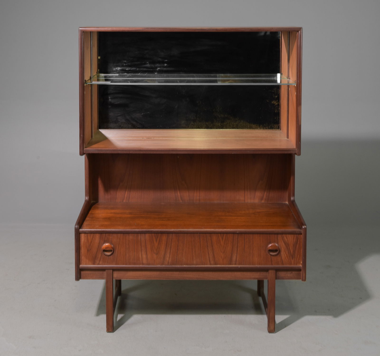 Mid Century Moder Cocktail Cabinet - Turnidge (1 of 5)