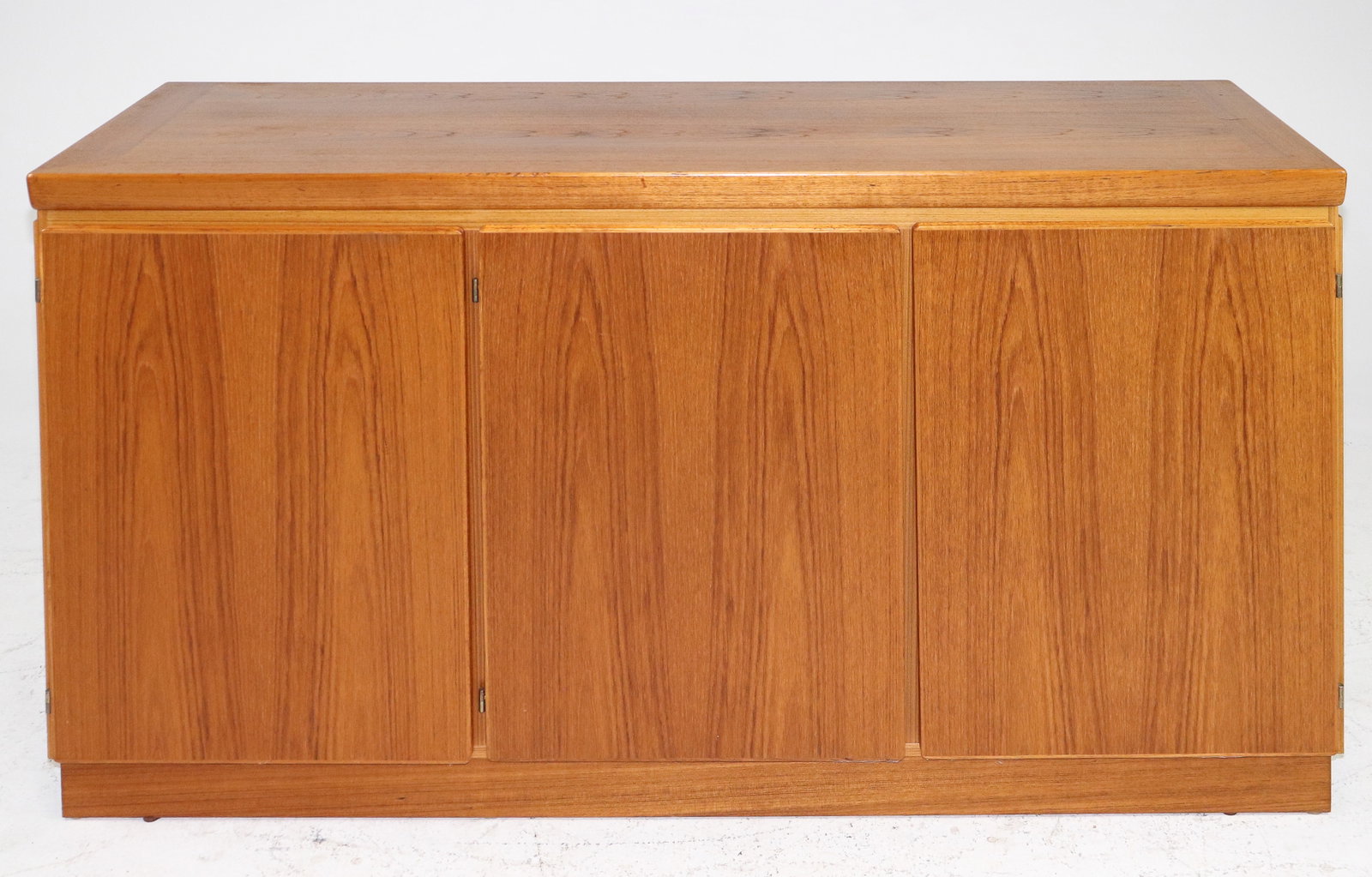 Danish Modern Sideboard / Base - Skovby: Danish Mid Century Modern Sideboard / Base by Skovby - 32.5 inches tall x 60.5 x 19