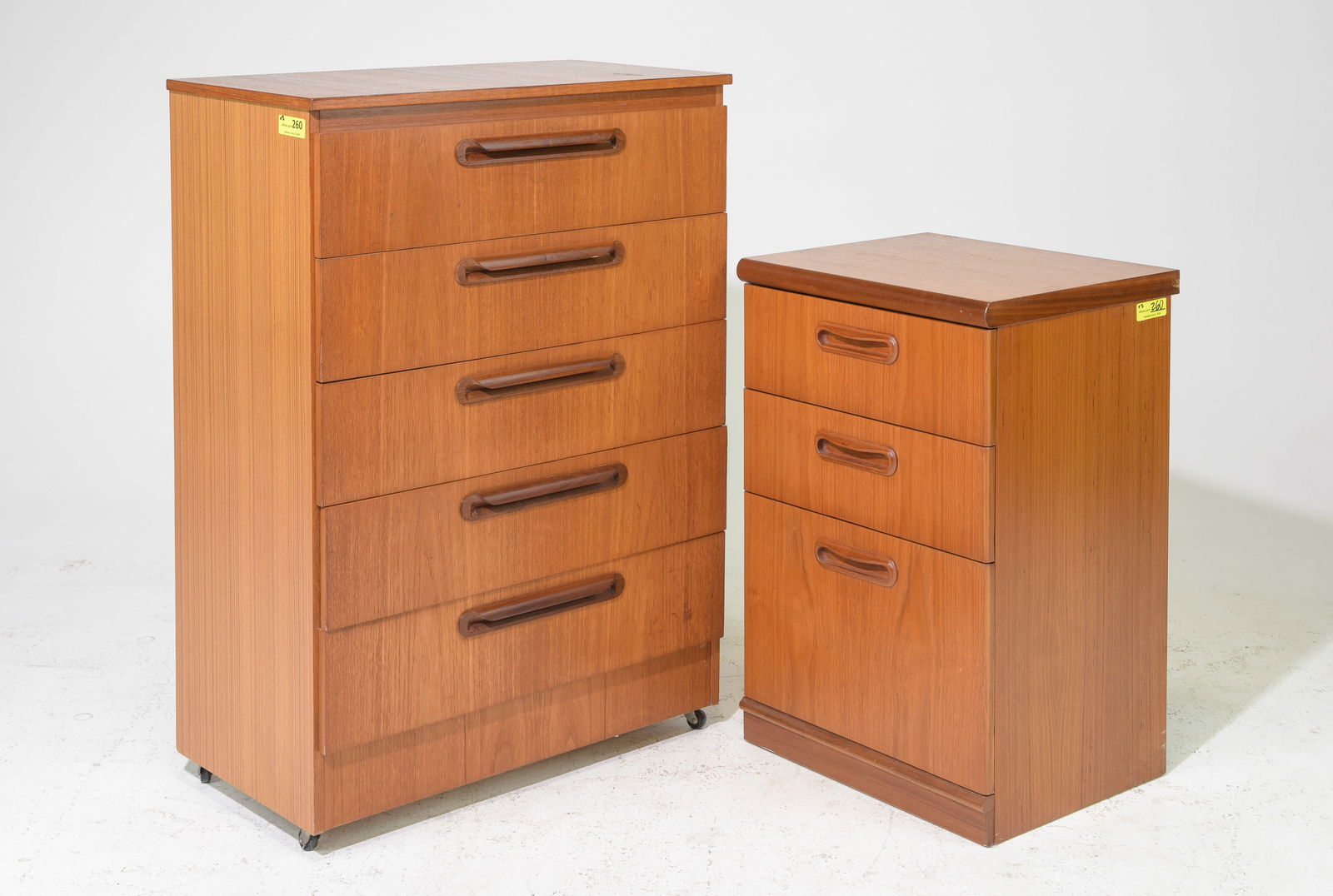 Mid Century Modern 5 Drawer Chest & Nightstand (1 of 4)
