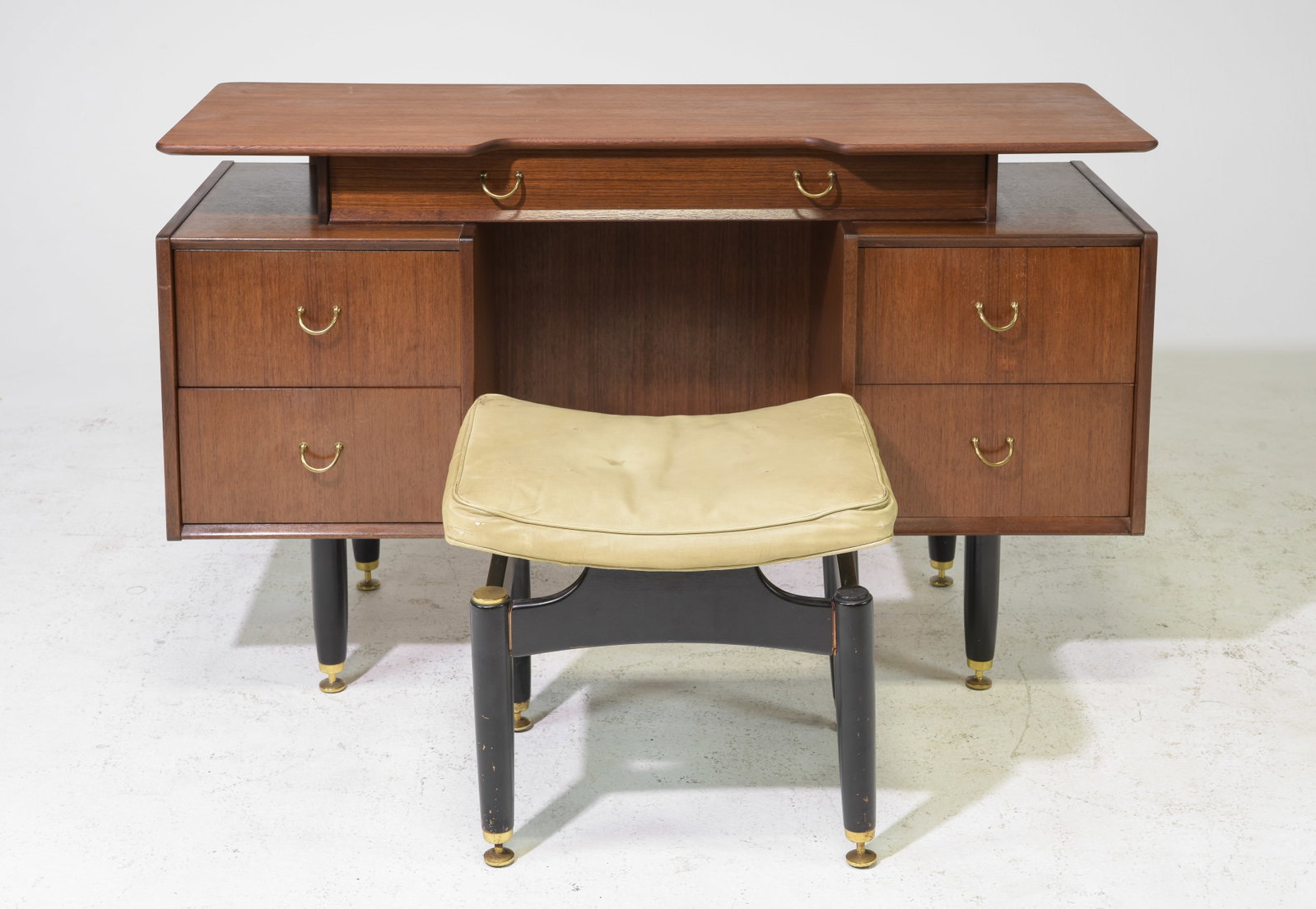 Mid Century Modern Tola Dresser & Stool - Gplan: Danish Modern Style Dresser and Stool by Gplan part of their Tola Range - Dresser is 29.5 in tall x 49 x 19, Kneehole is 24.75 by 18, Stool is 17 in tall x 18.5 x 15.5