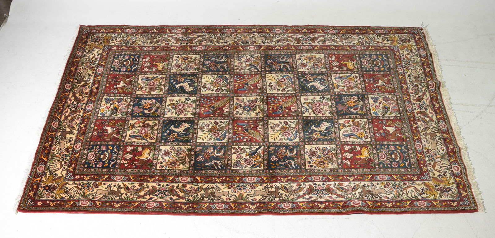 Hand Knotted Bakhtiari Rug - 9'9 x 6'10 (1 of 4)