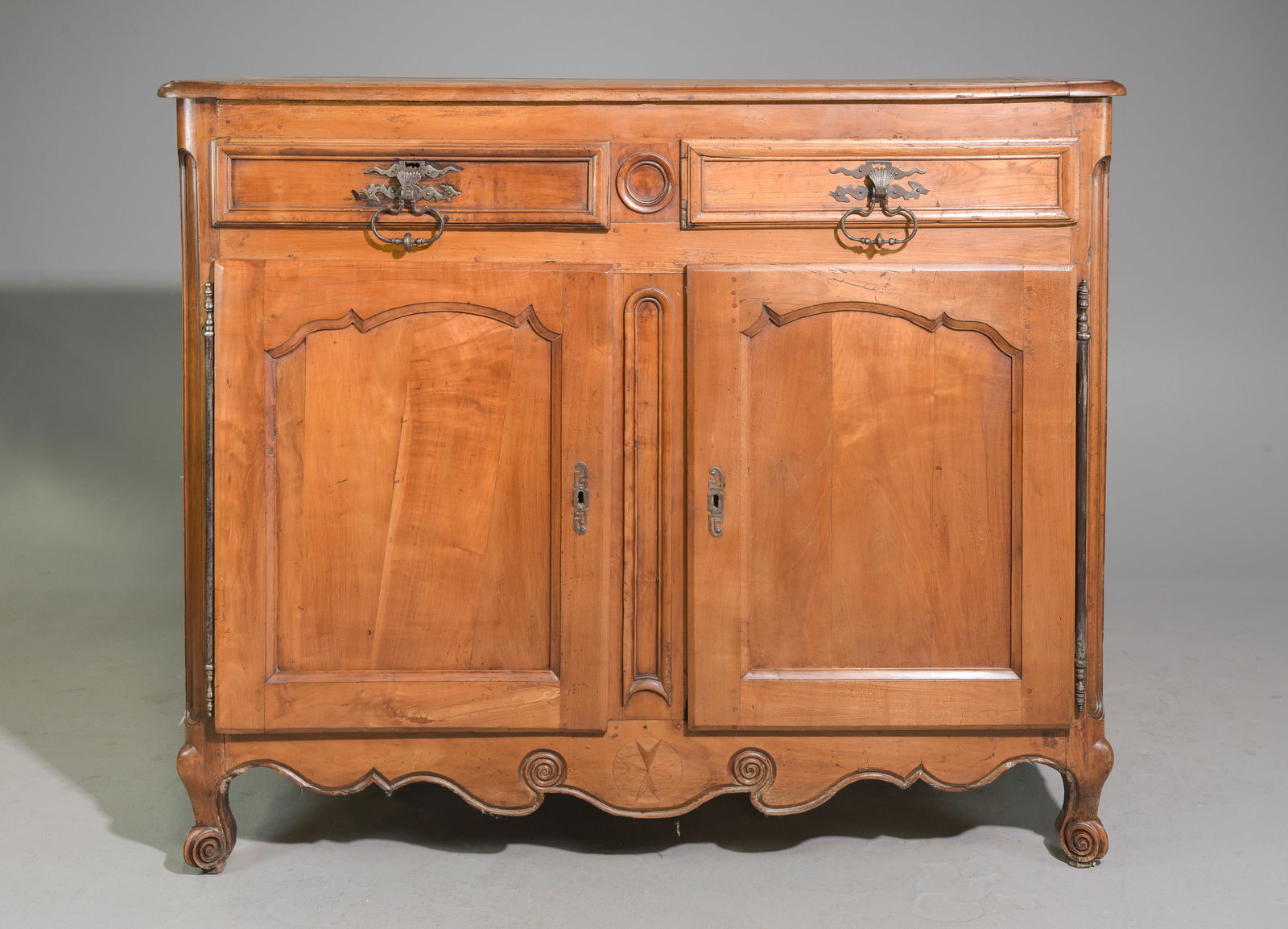 French Louis XV Style Buffet / Sideboard (1 of 8)
