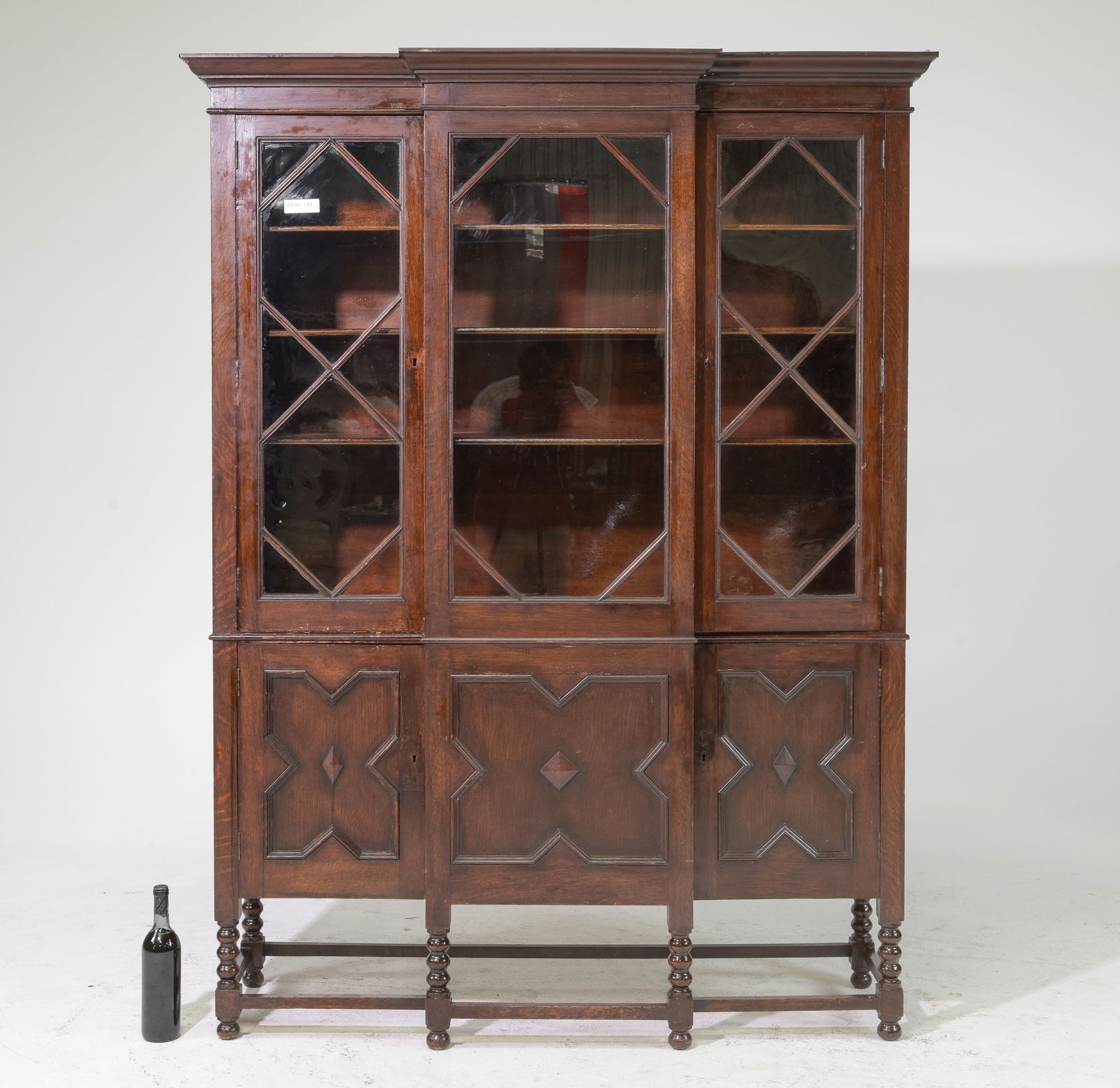 Jacobean Oak Bookcase / Cupboard c.1920's (1 of 10)