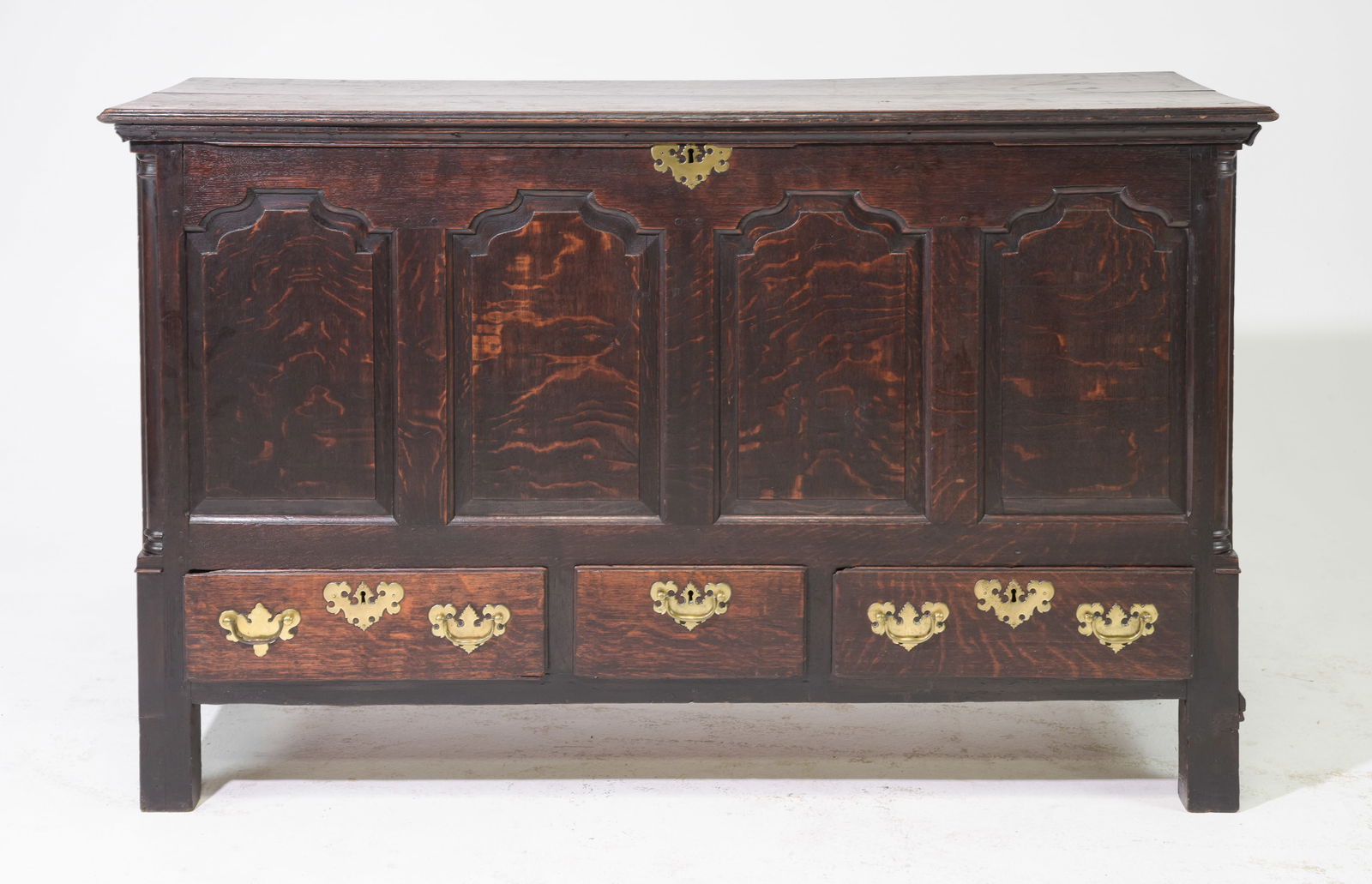 Continental Oak Dowry Chest / Trunk c.1890's-1920's (1 of 7)
