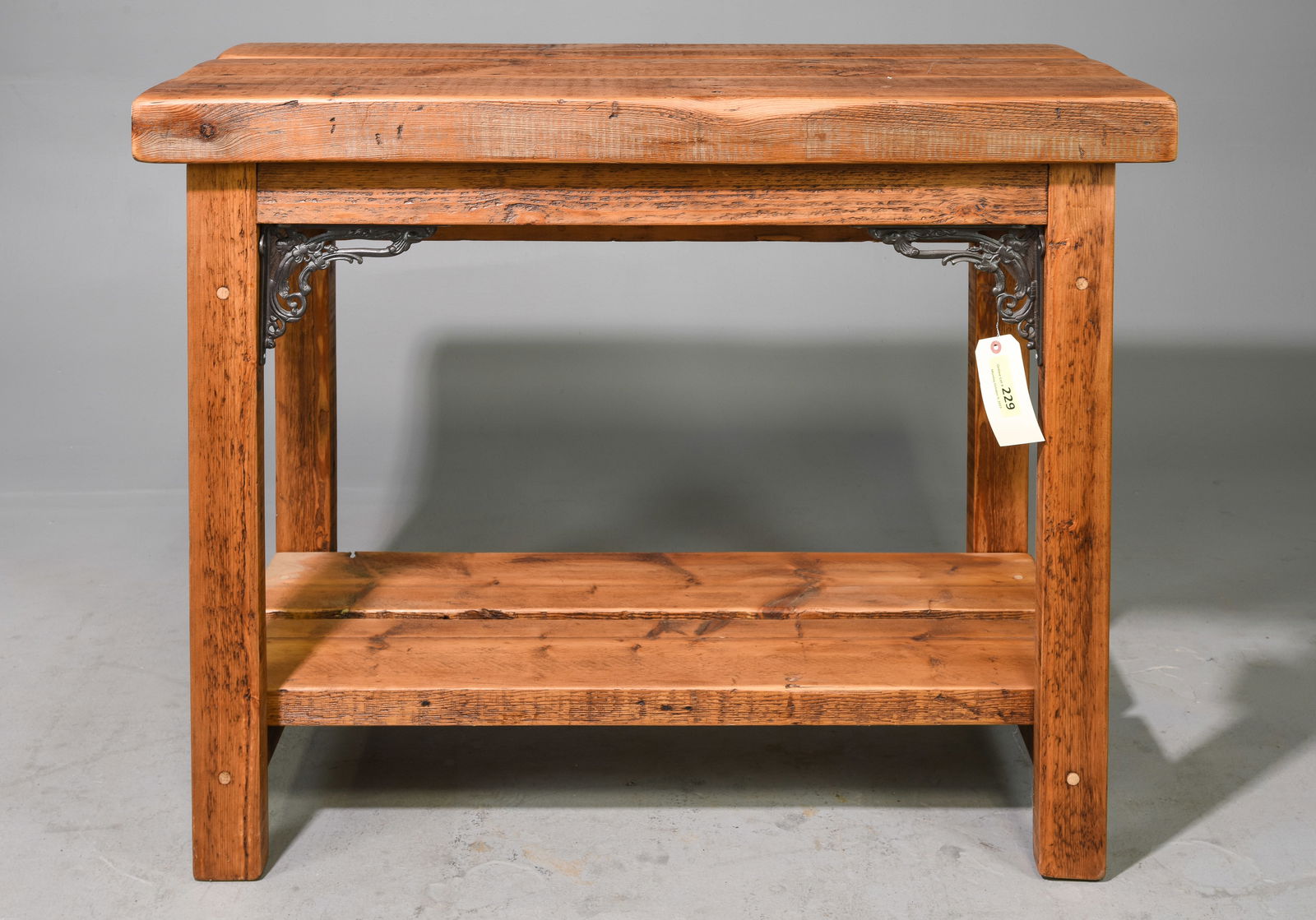 Country Store / Farmhouse Pine Island (1 of 5)