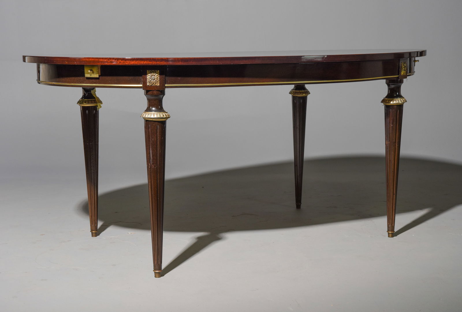 Louis XVI Style Mahogany Oval Table with 2 Leaves (1 of 7)