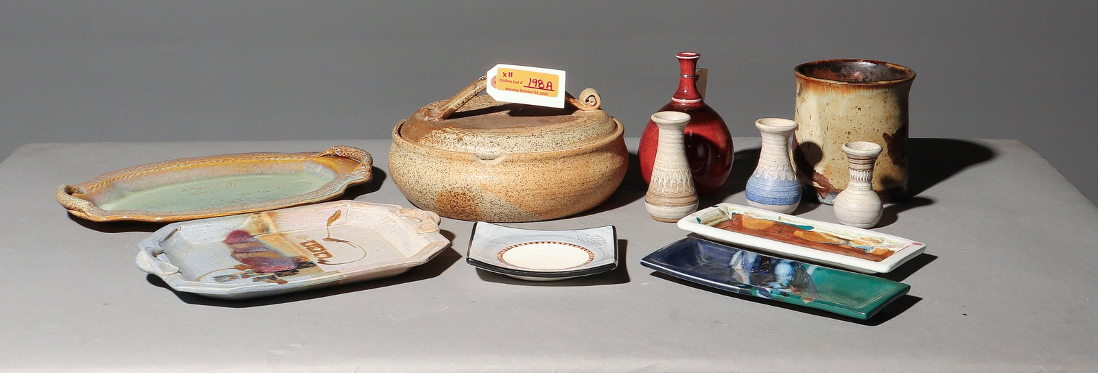11pcs Assorted Pottery Trays, Vases, Etc. (1 of 5)
