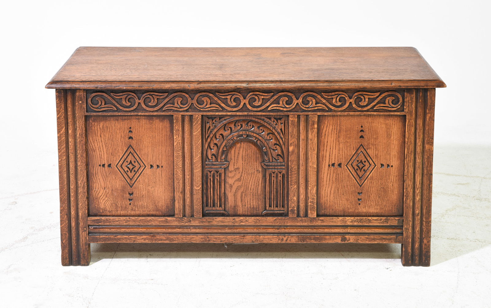 Carved Oak Blanket Box (1 of 3)