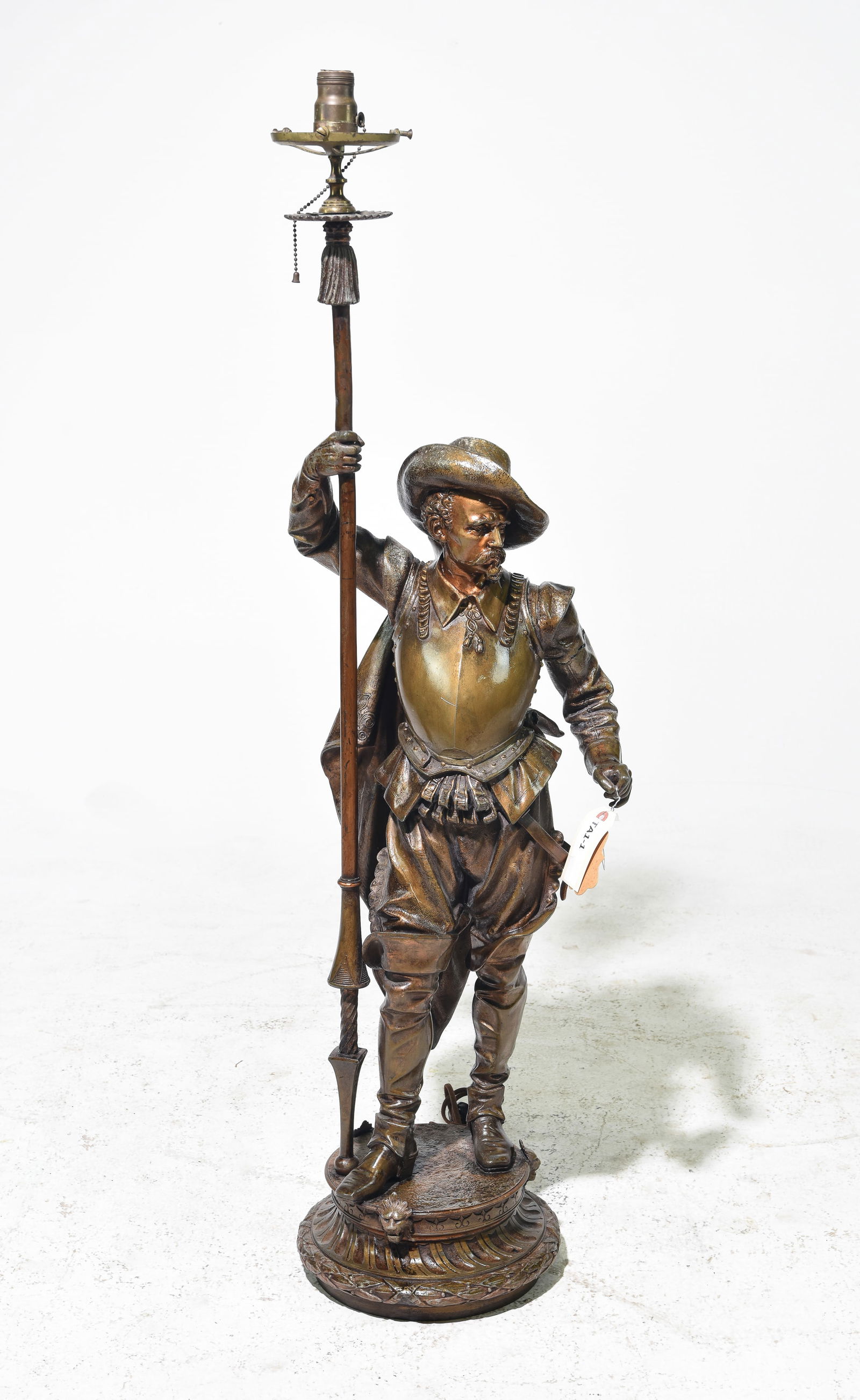 Cavalier / Musketeer Heavy Cast Metal Lamp (1 of 5)
