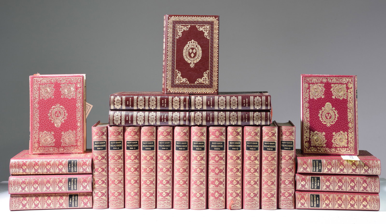 25 Tome Set "Saint Simon Memoires": 25 Tome Set "Saint Simon Memoires" Red & Gold Bound - 8.5 in tall x 6 x 1.5
