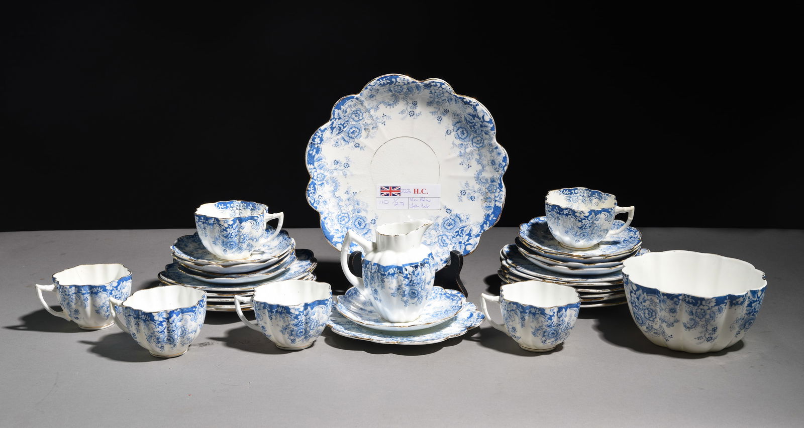 30Pcs Assorted Victorian Tea set, Creamer, Plates ETC. (1 of 7)