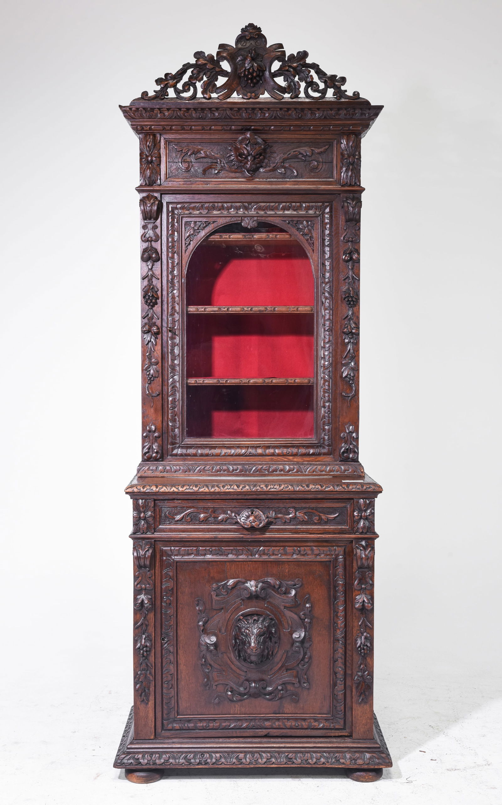 Renaissance Style Finely Carved Oak Cupboard (1 of 10)