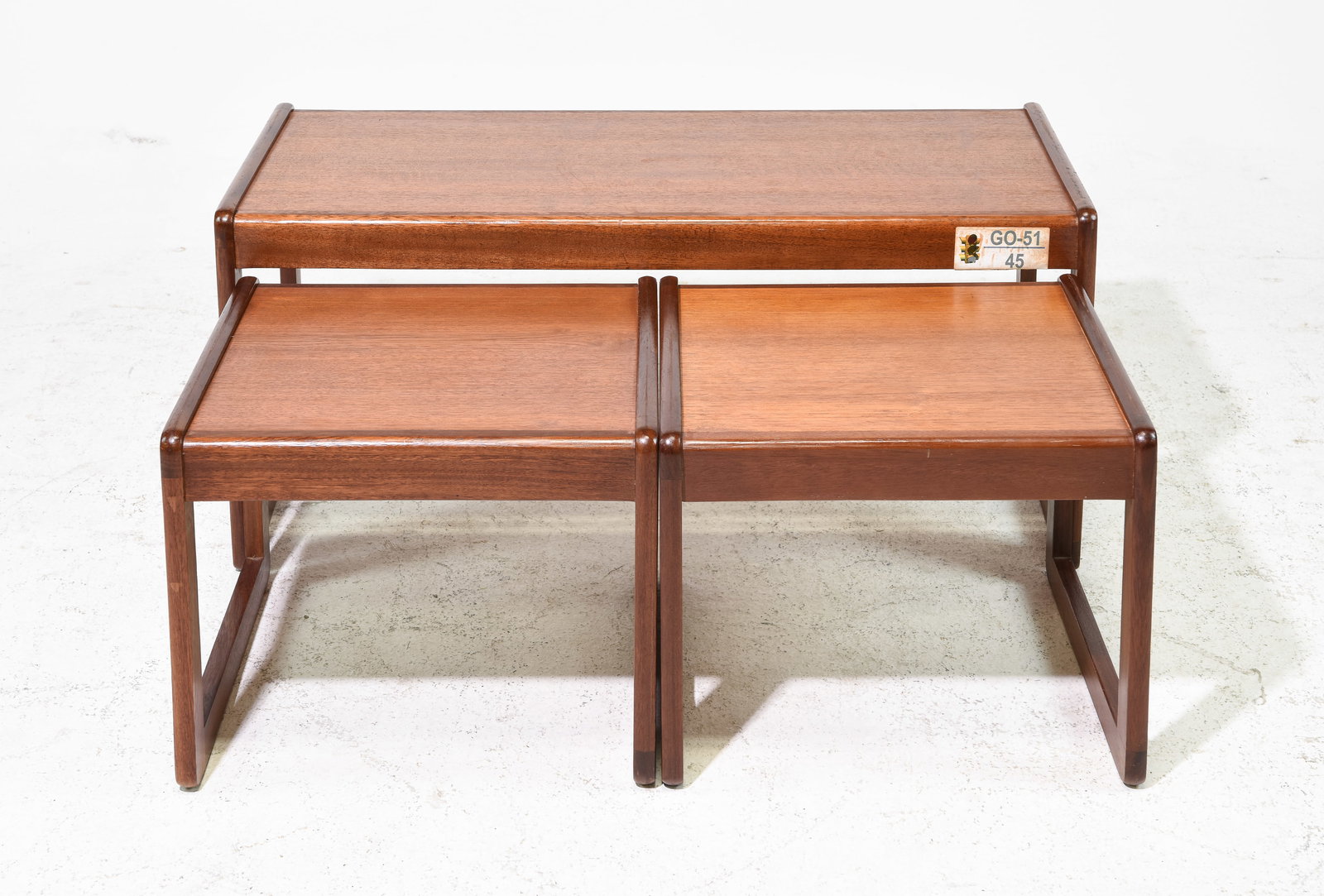 Mid Century Modern Nesting Coffee Tables (1 of 4)