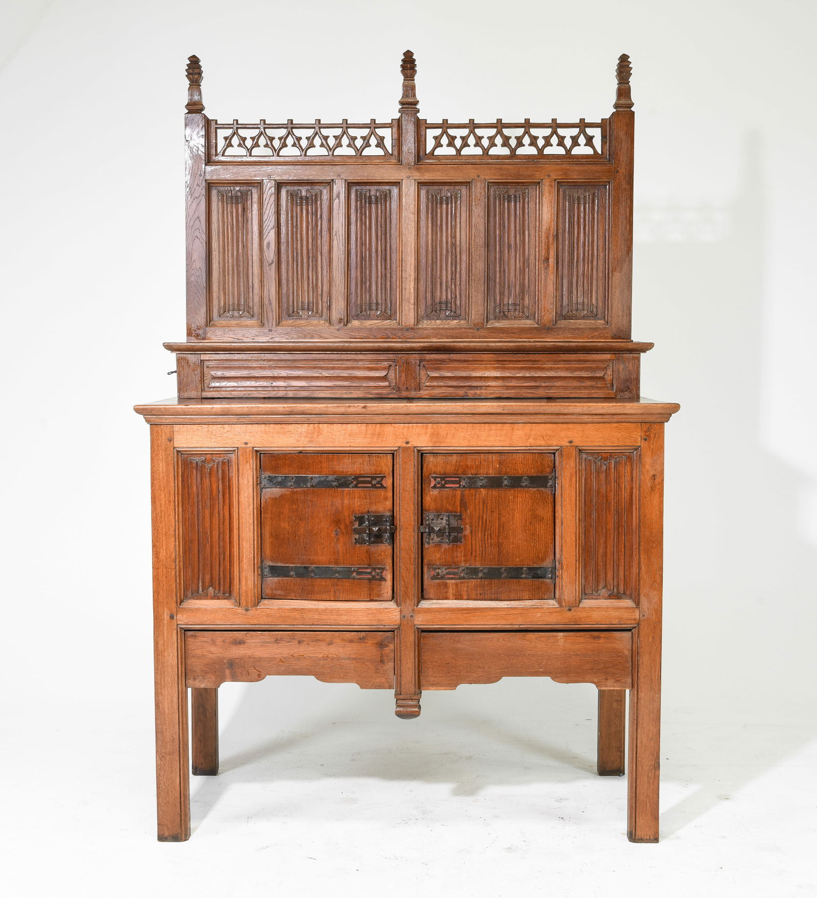 Renaissance Style Gothic Carved Oak Buffet c.1890's (1 of 10)