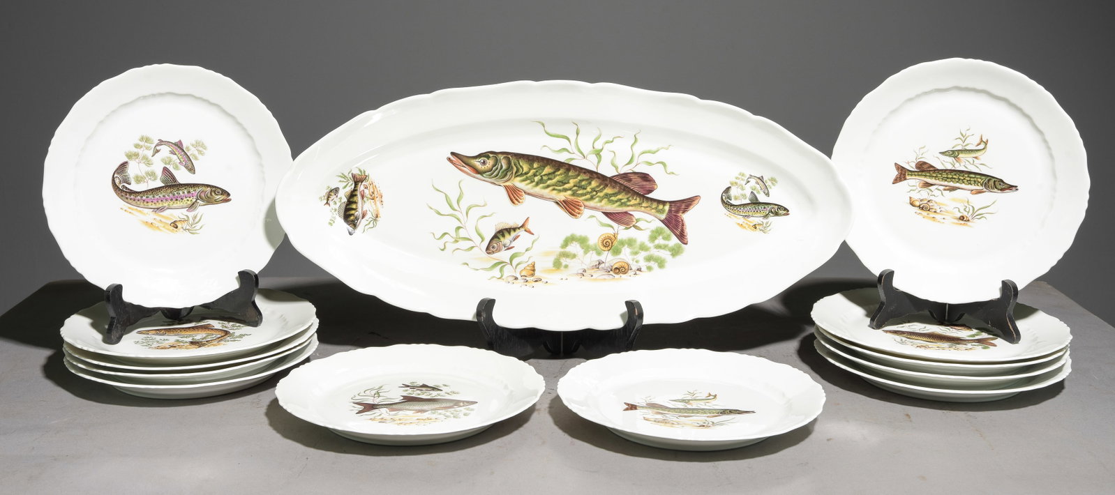 13pc French Fish Plate Set - Platter & 12 Plates: 13pc French Fish Plate Set - Platter & 12 Plates - Platter is 1.5 in tall x 22 x 9.5