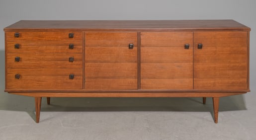 Mid Century Modern Sideboard / Credenza