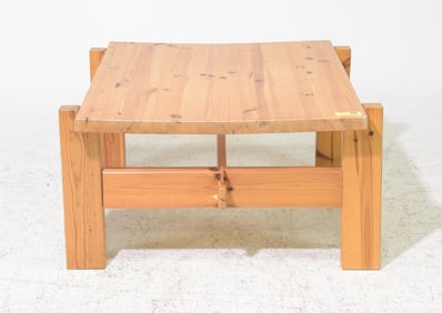 Swedish Pine Coffee / Cocktail Table