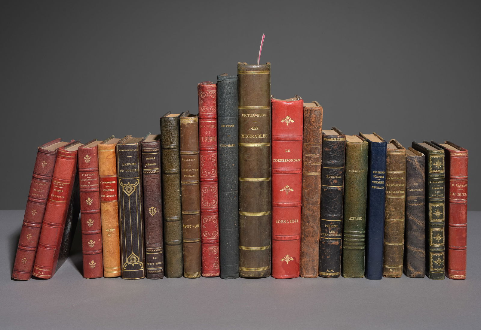 20 Antique Assorted European Books / Novels #1 (1 of 7)