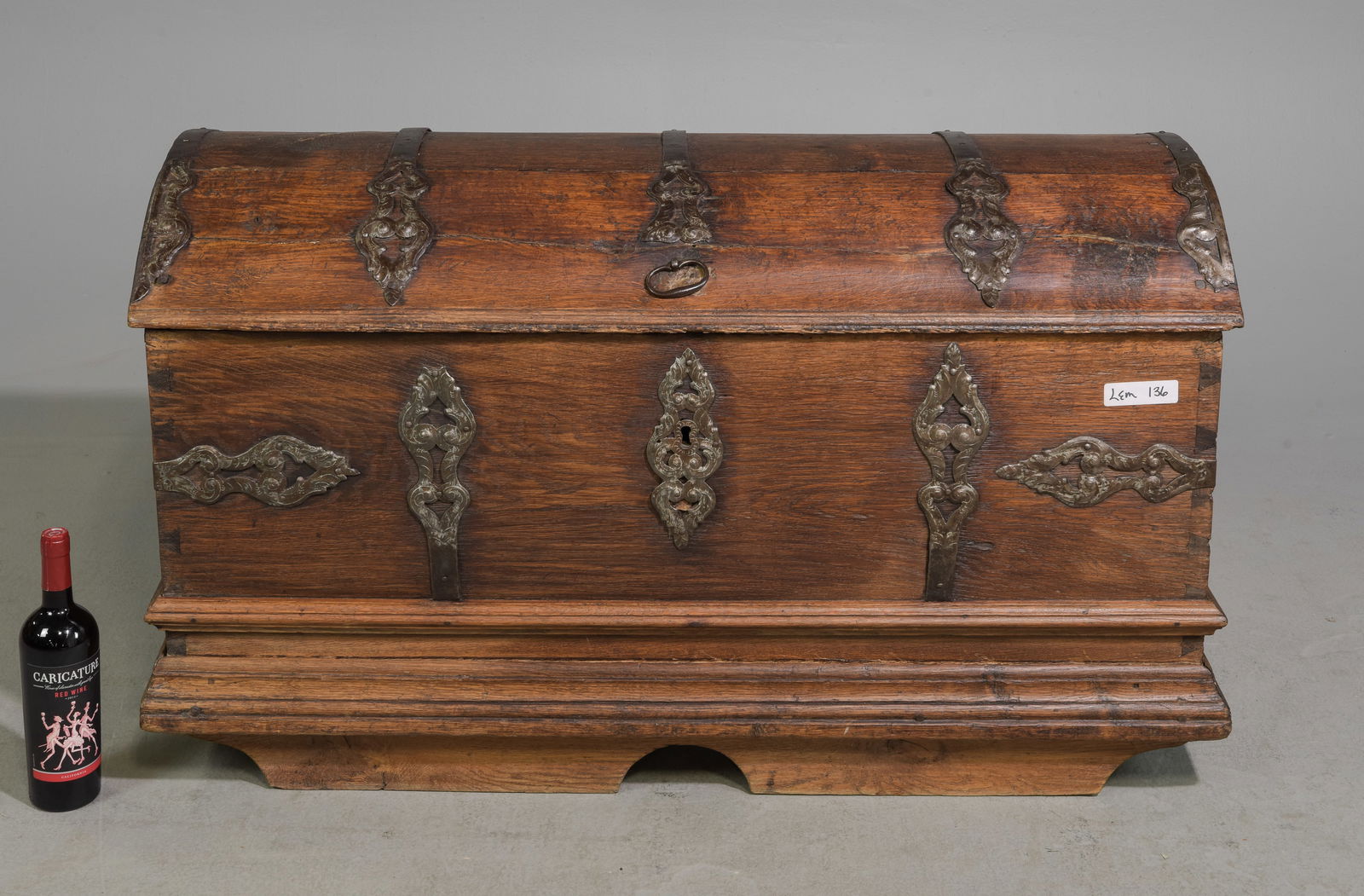 Antique Dome Top Blanket Chest / Trunk (1 of 8)