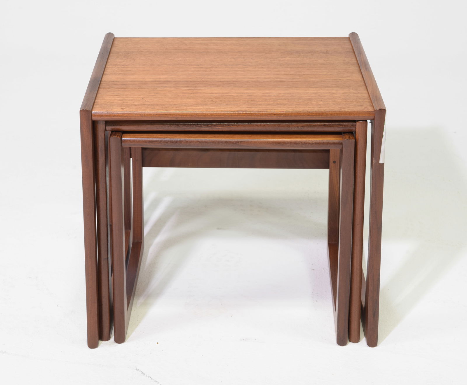 Mid Century Modern Quadrille Nest of 3 Tables #1 (1 of 7)