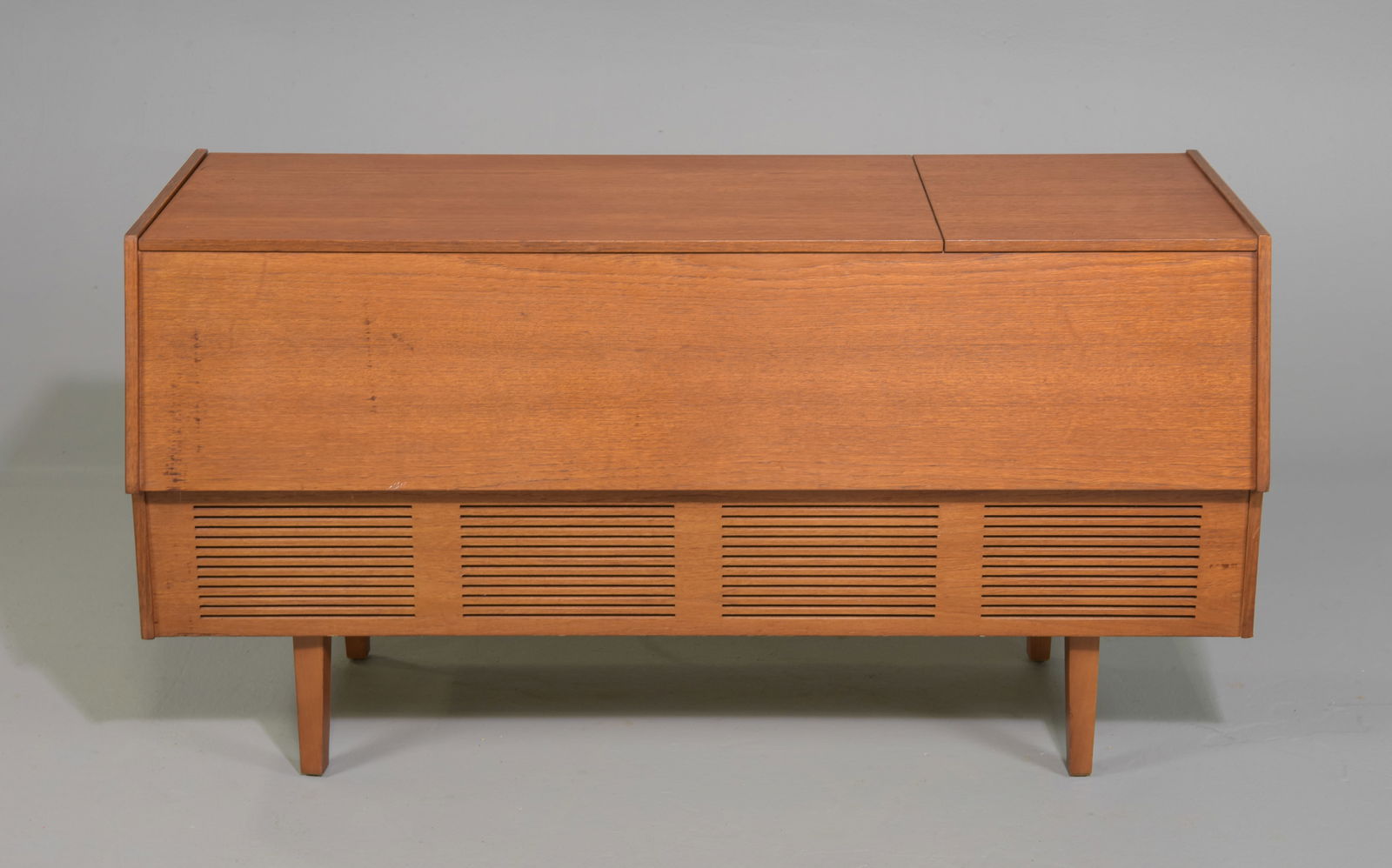 Mid Century Modern Record Stereo Sideboard (1 of 8)