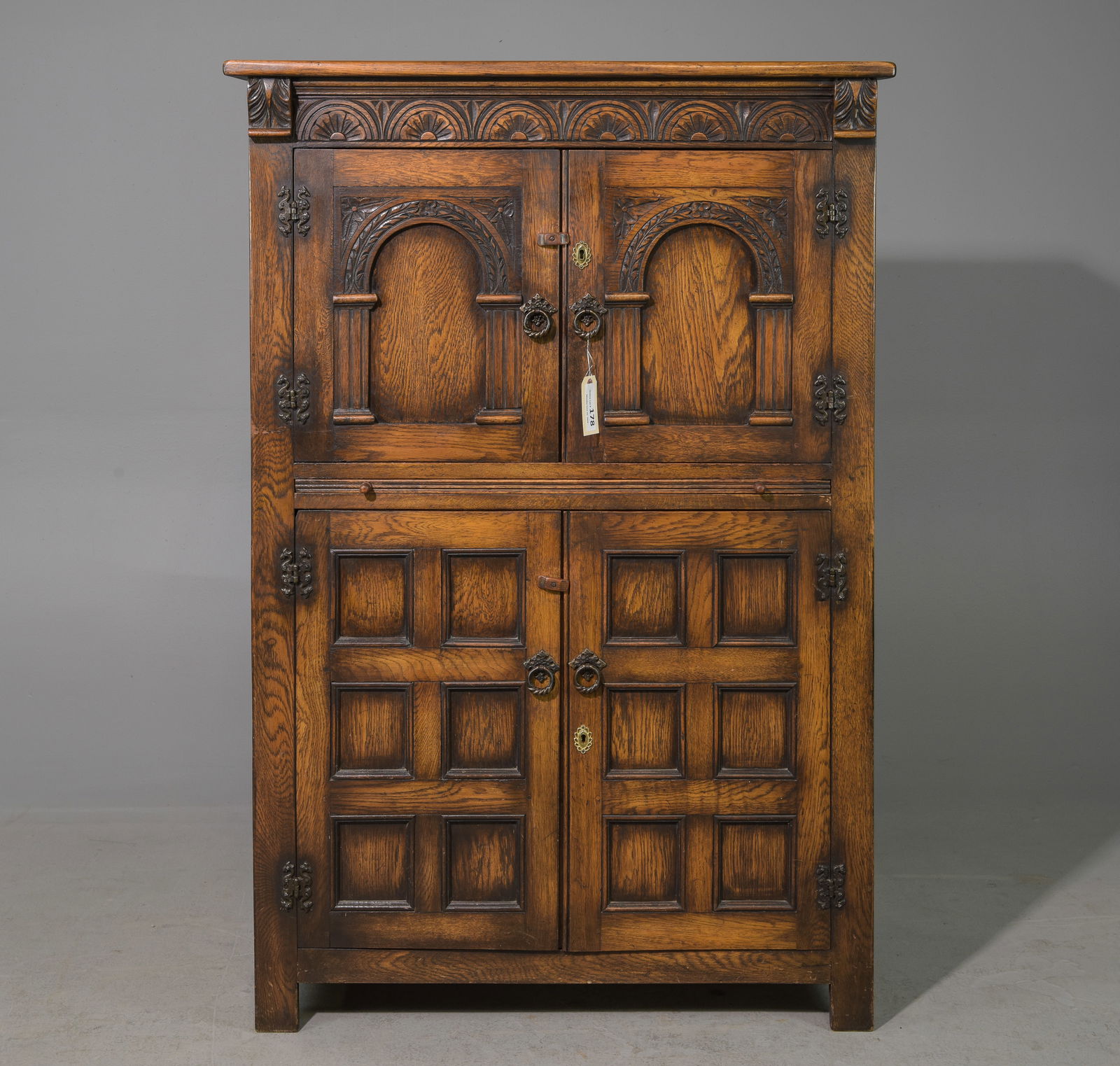 Tudor Style Carved Oak Bar / Cocktail Cabinet (1 of 8)