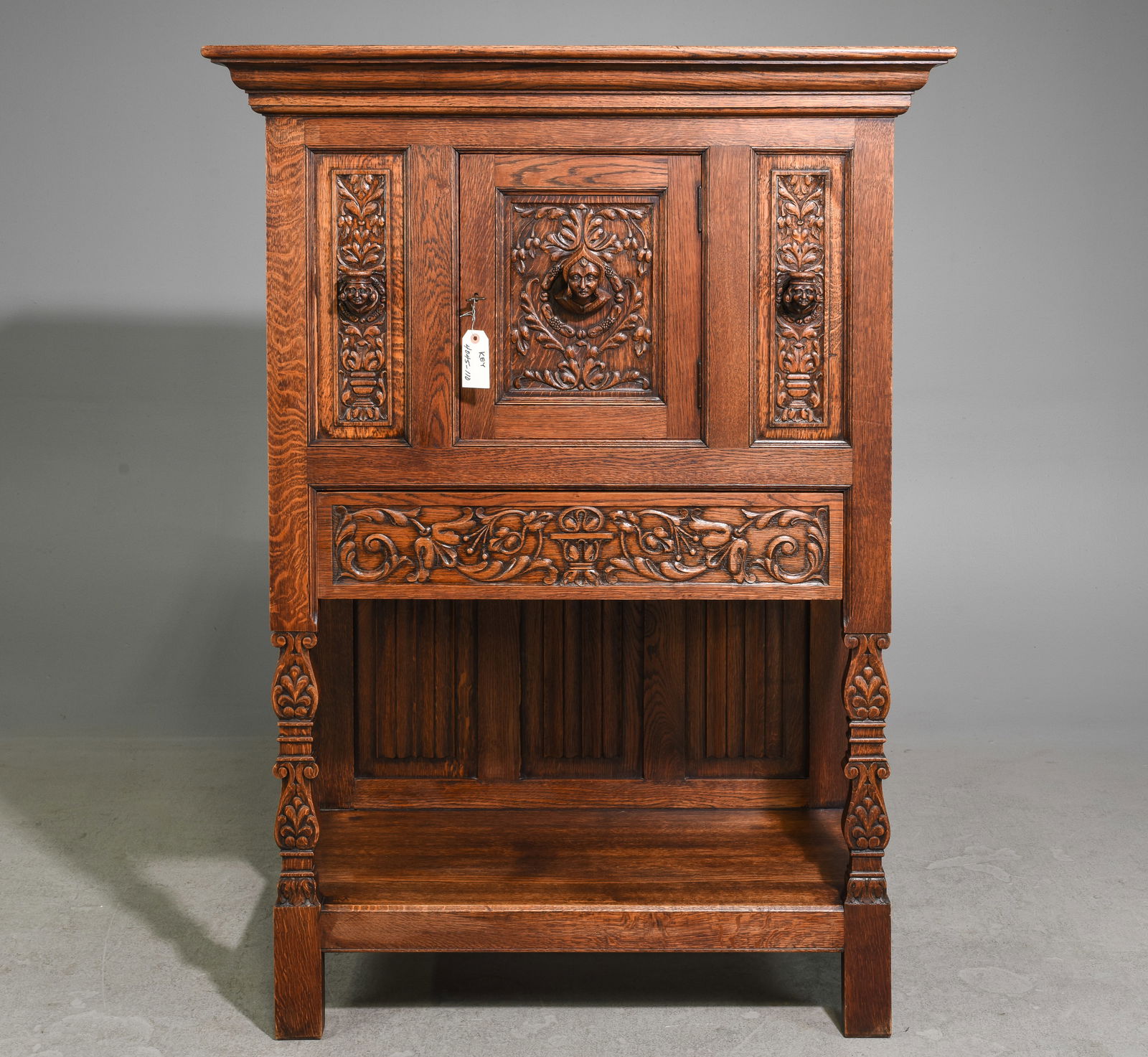 Renaissance Style Carved Oak Credence / Hall Cupboard (1 of 10)