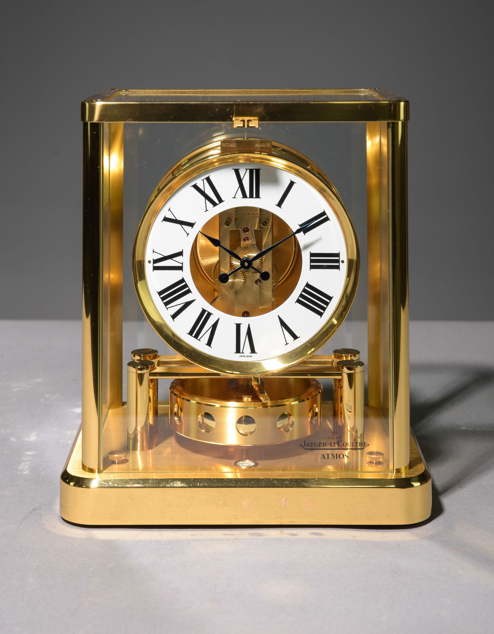 Atmos Classic Perpetual Clock By Jaeger LeCoultre (1 of 8)