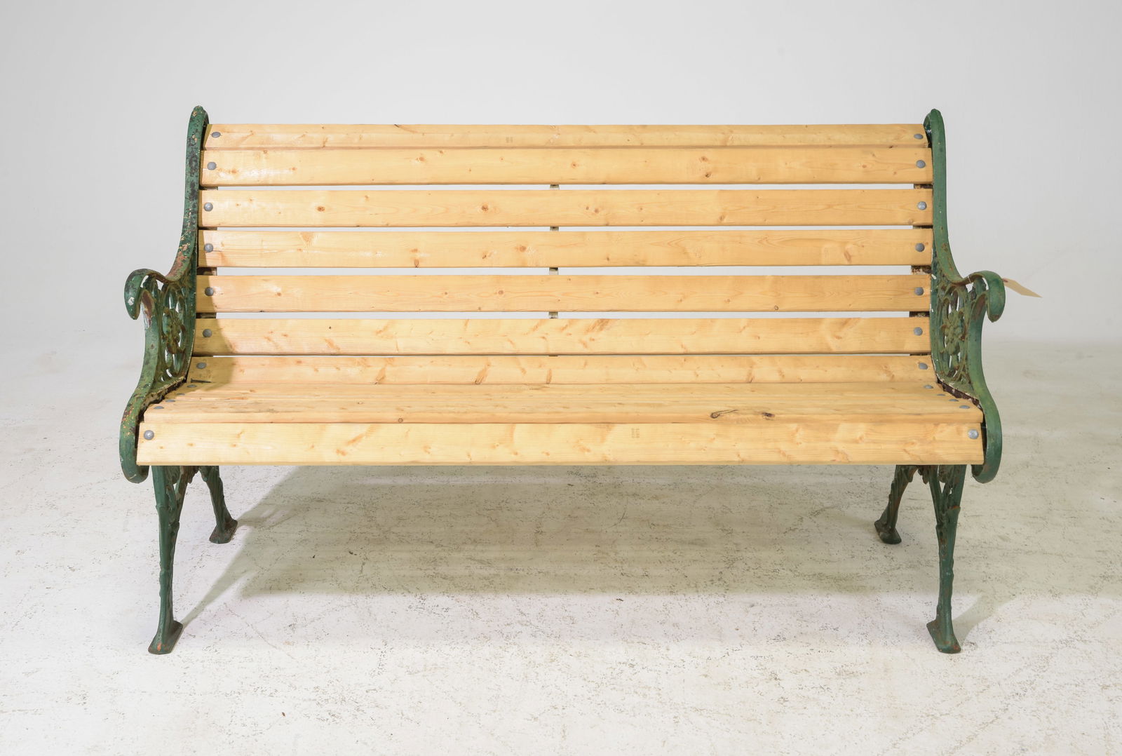 Green Painted Cast Iron Garden / Park Bench (1 of 4)