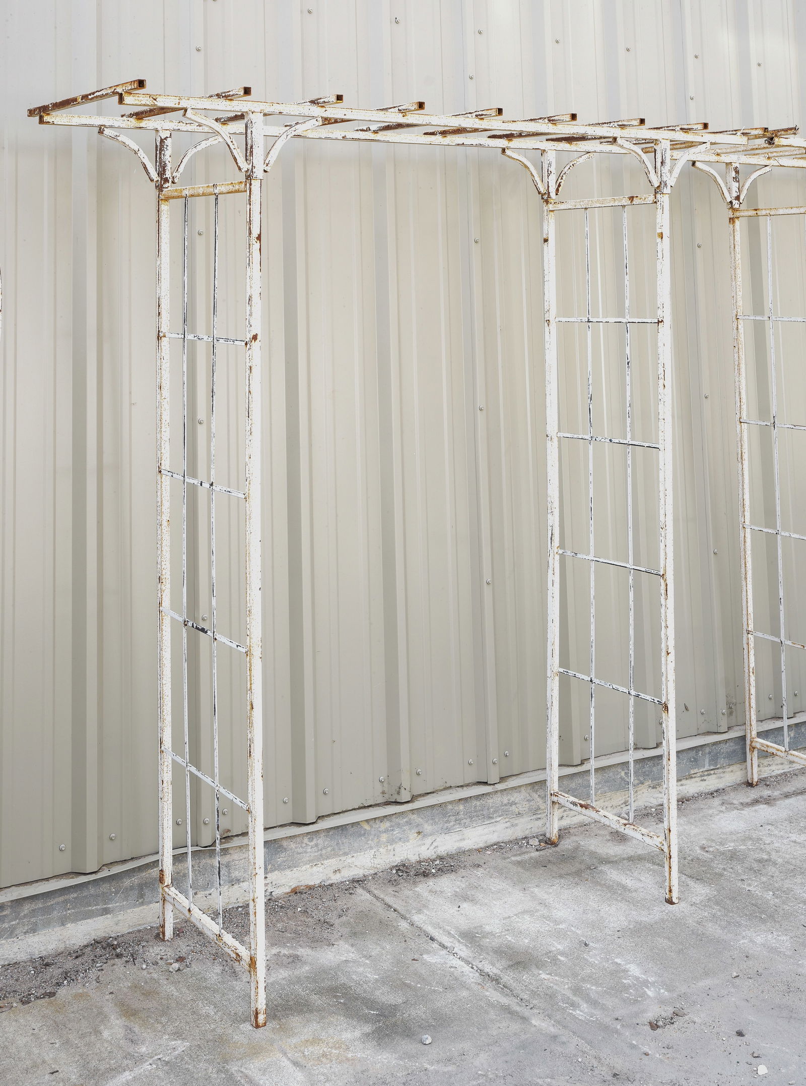 White Painted Metal Arbor / Archway #1 (1 of 2)