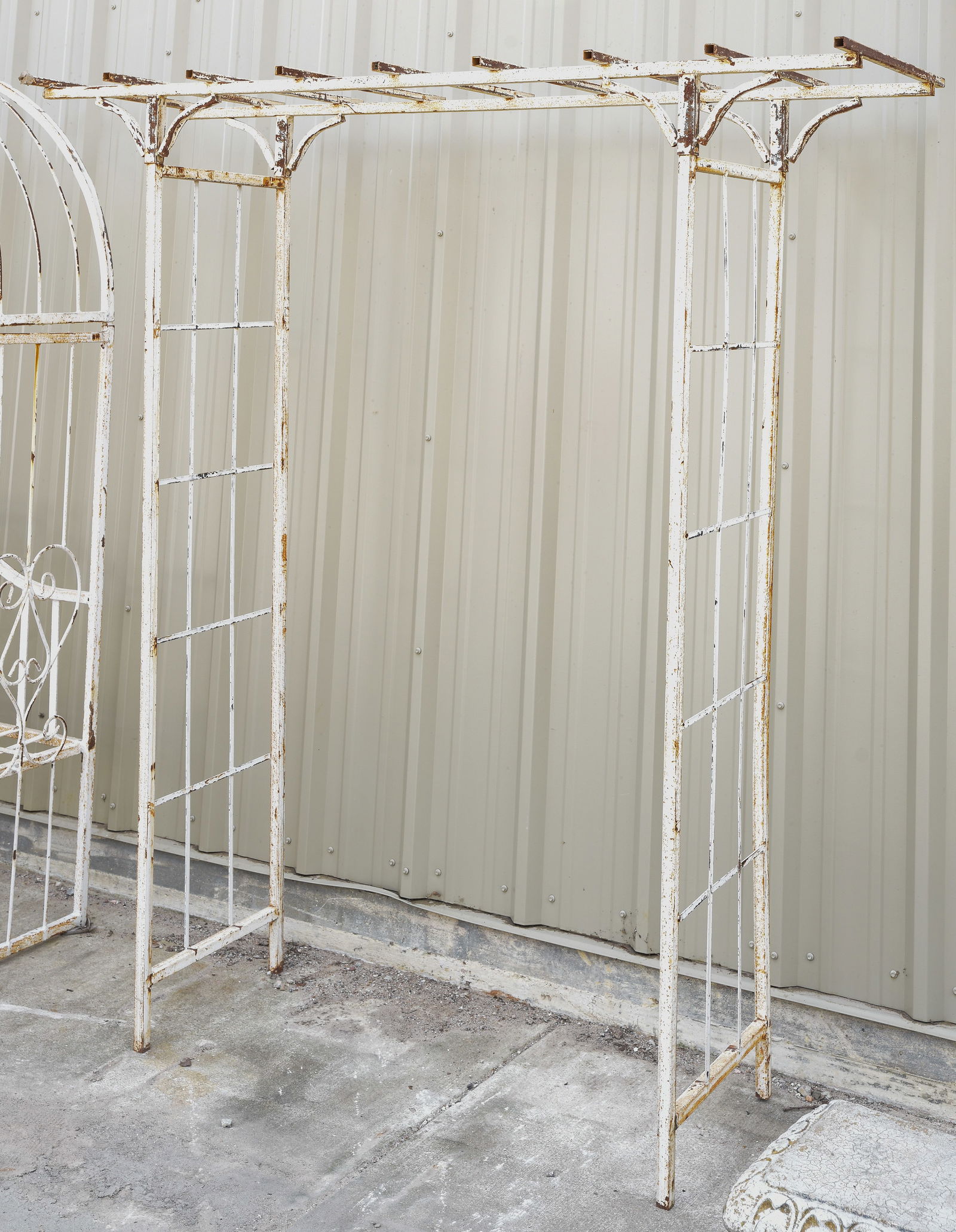 White Painted Metal Arbor / Archway #2 (1 of 3)