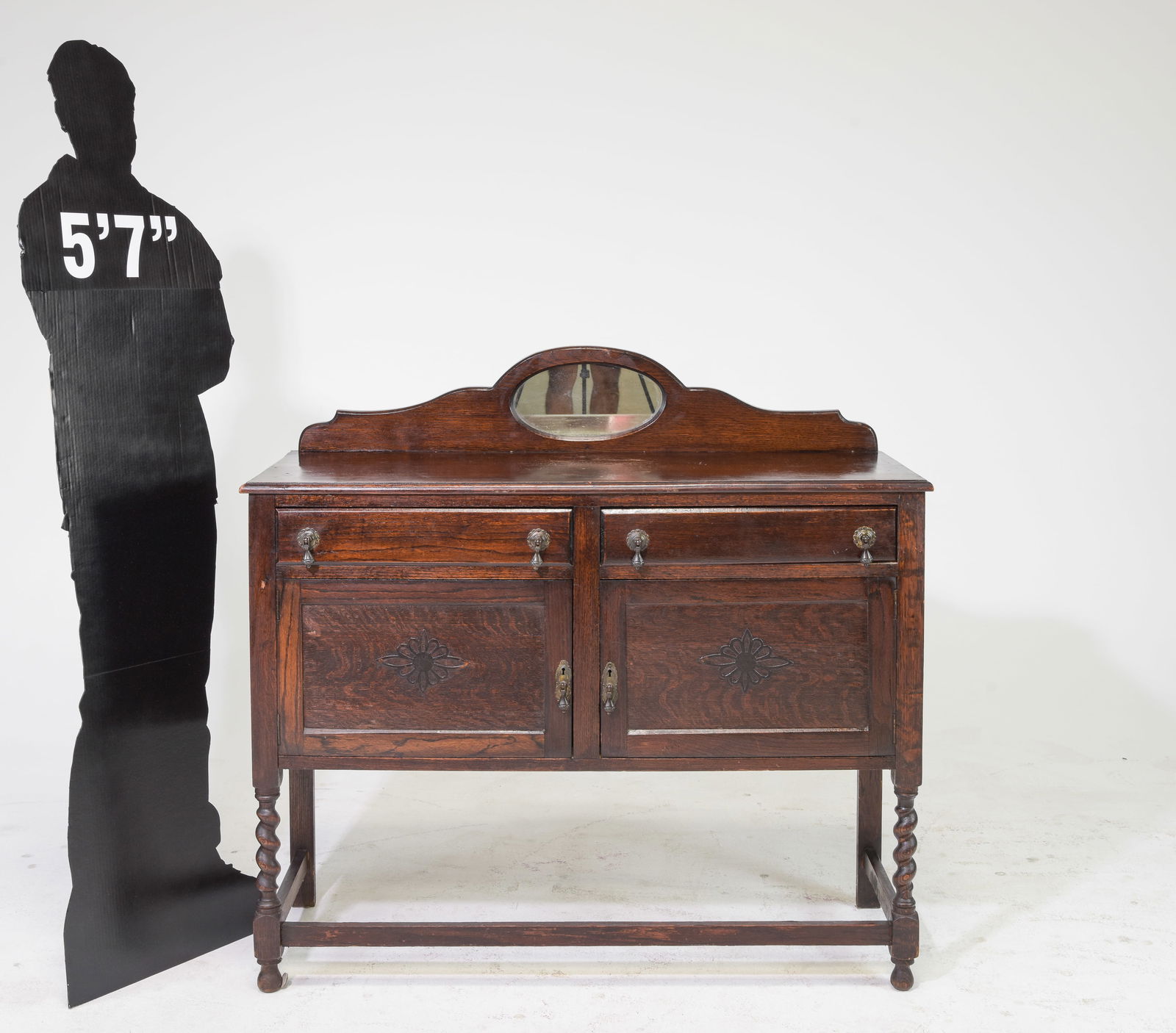 British Oak Barley Twist Buffet / Sideboard c.1920's (1 of 7)