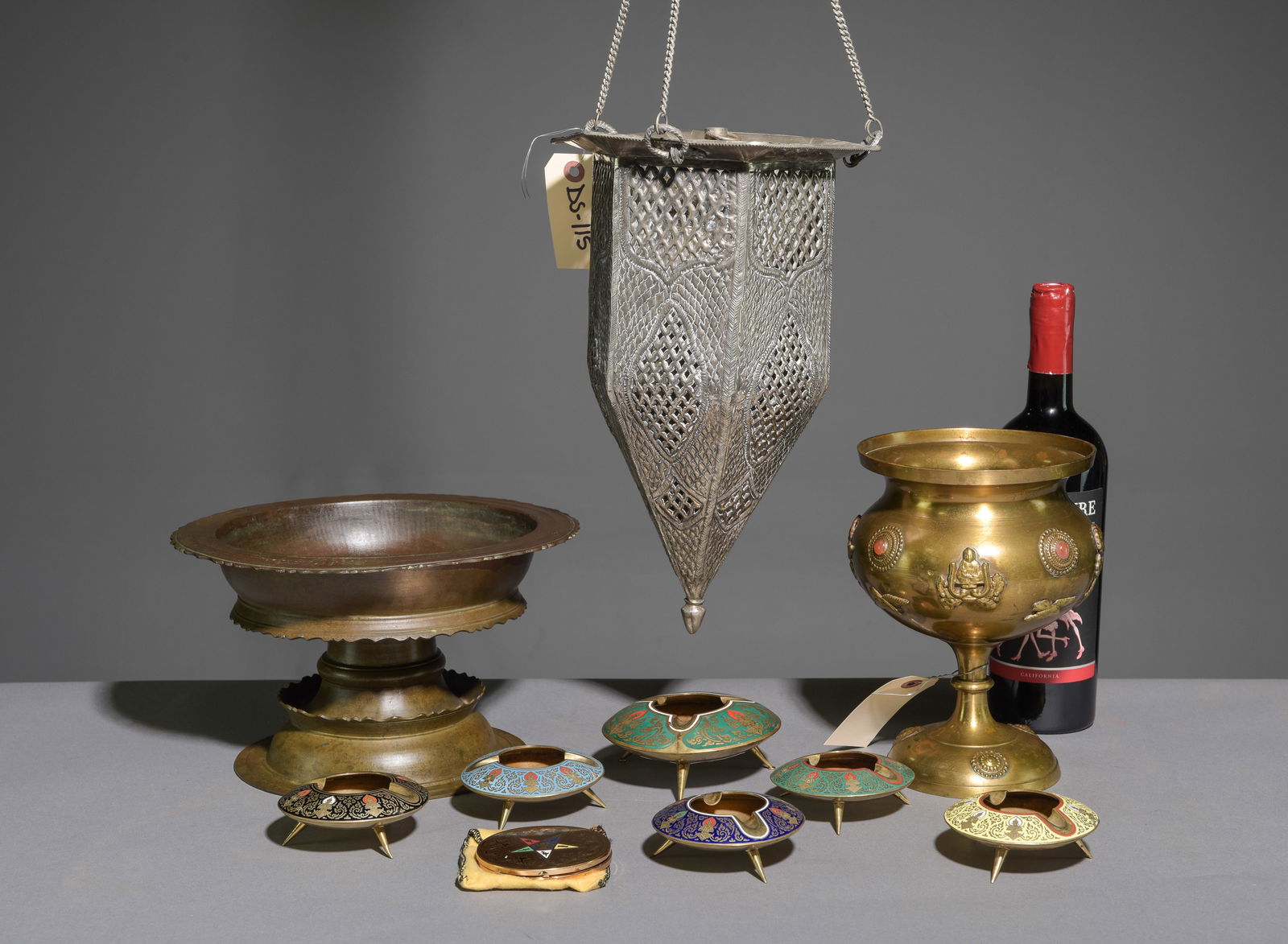 10pcs - 6 Enameled Bronze Ash Trays, Etc. (1 of 9)