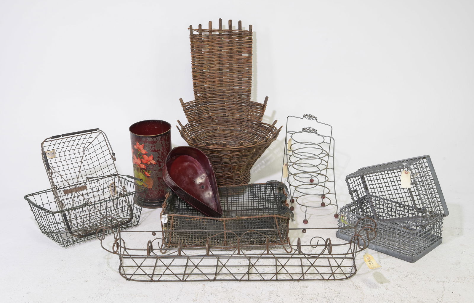 11pcs Assorted Oyster Baskets, Stick Stand, Etc. (1 of 5)