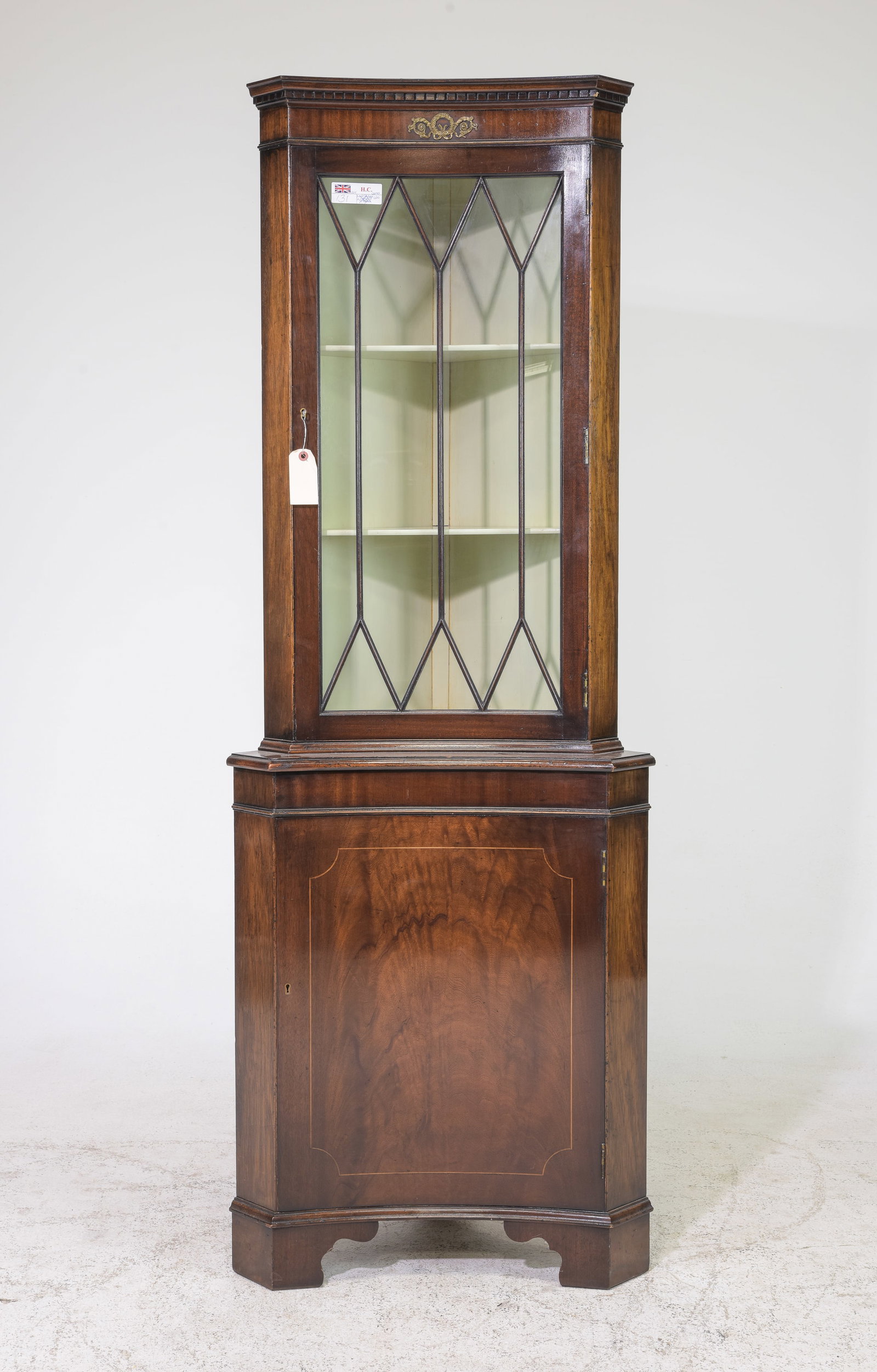 British Concaved Corner Cabinet / Cupboard (1 of 3)