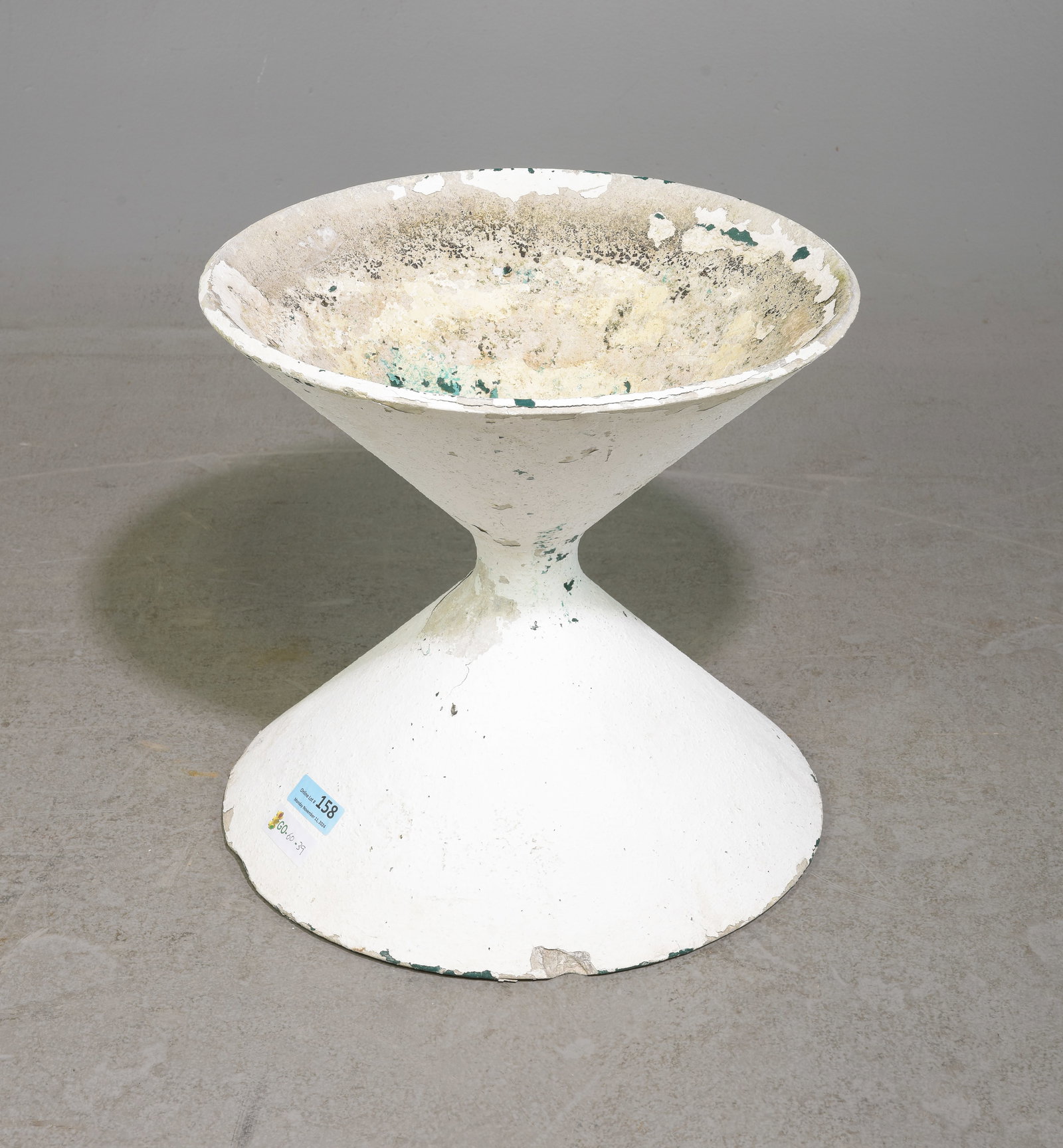 Willy Guhl (1915-2004) - Short Diabolo Planter (1 of 4)