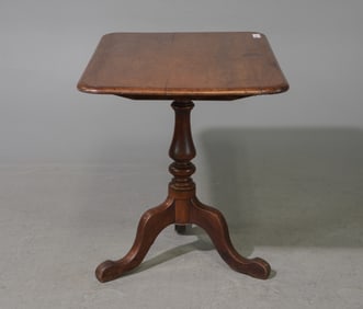 Mahogany Tilt Top Table