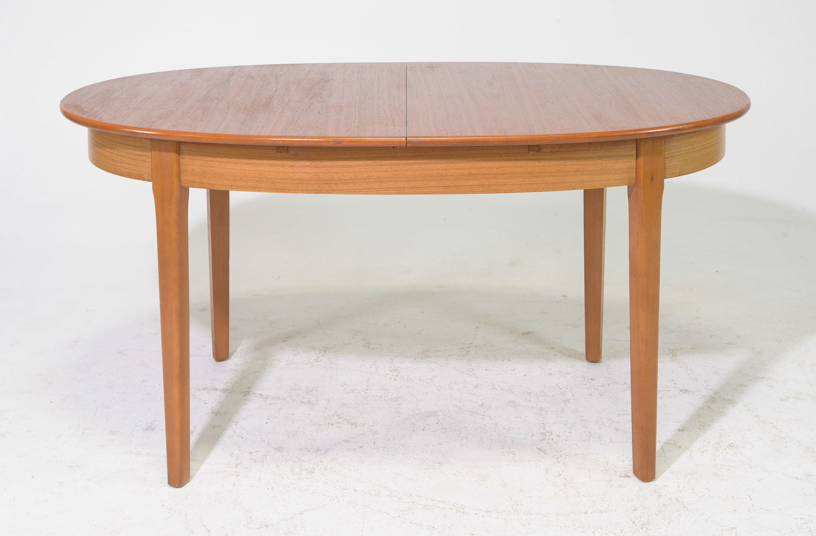 Mid Century Modern Oval Table with Pop Up Leaf (1 of 5)
