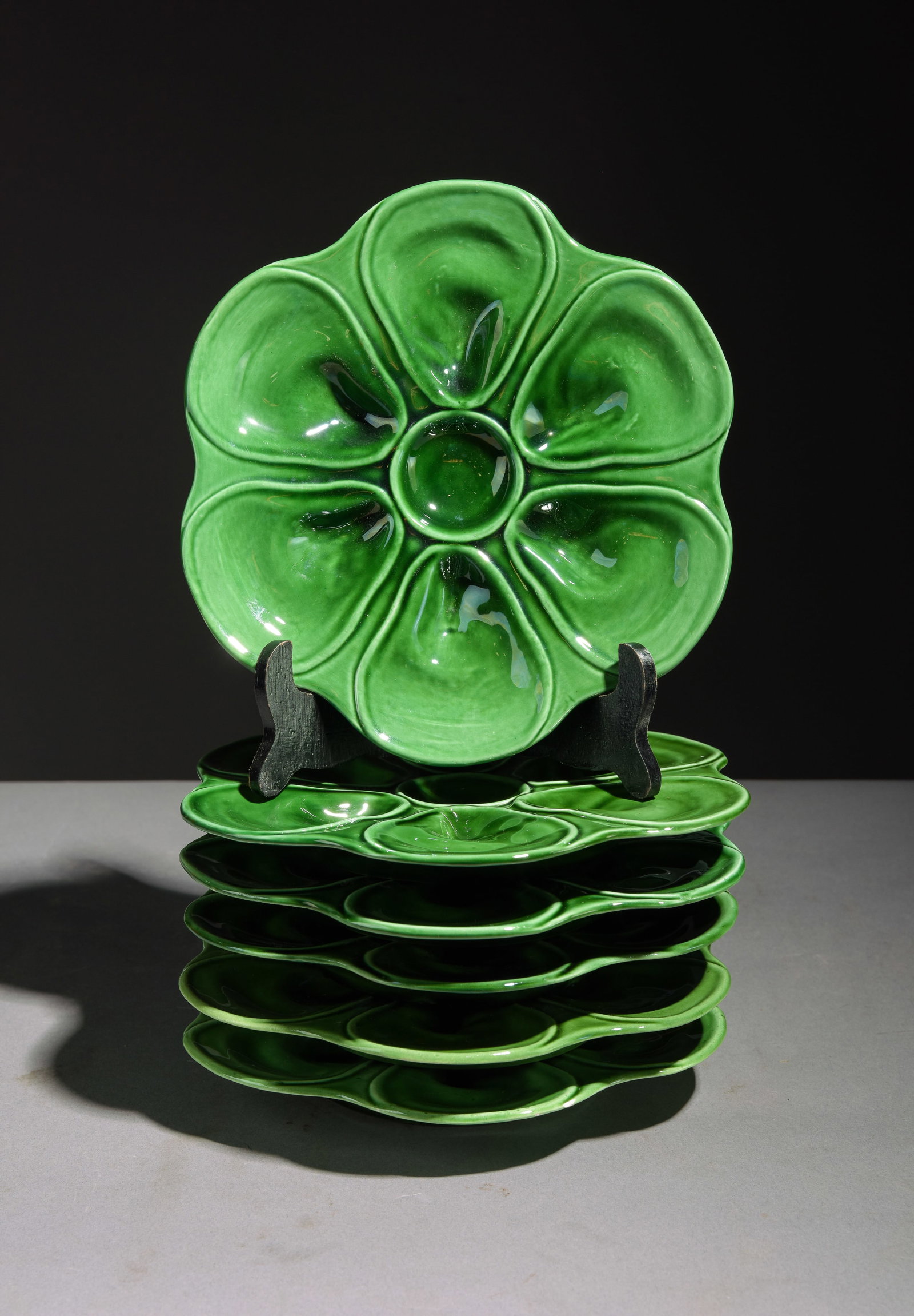French Set of 6 Green Glazed Oyster Plates (1 of 4)