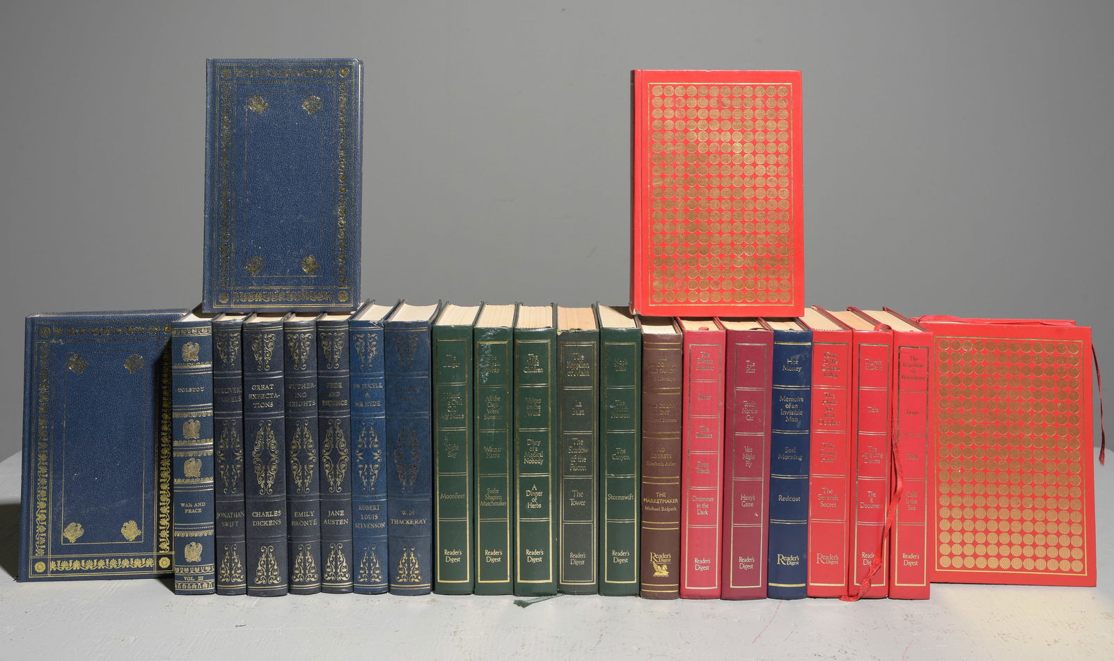 23 Assorted English & Readers Digest Novels (1 of 5)