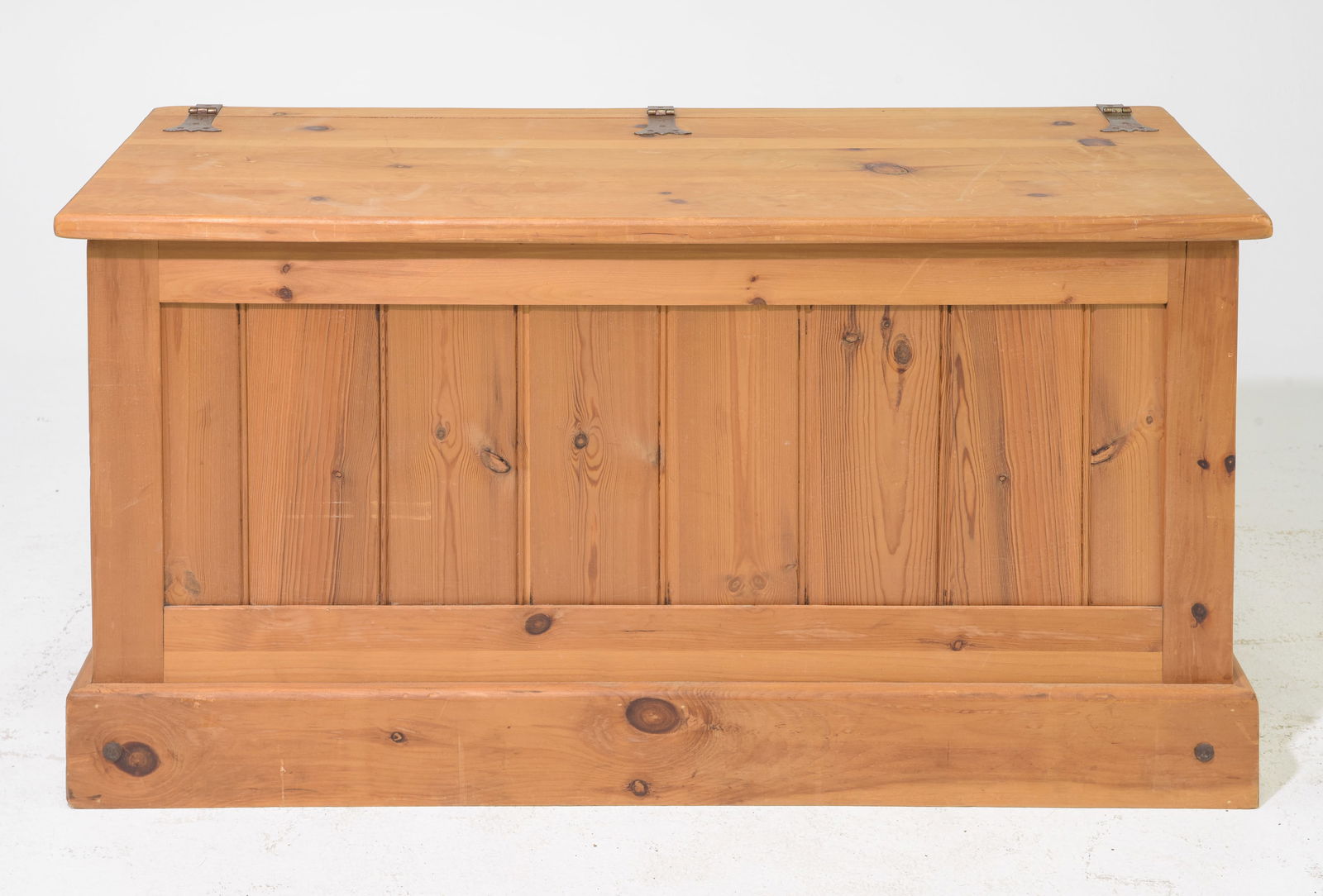 British Pine Trunk / Blanket Box #1 (1 of 5)