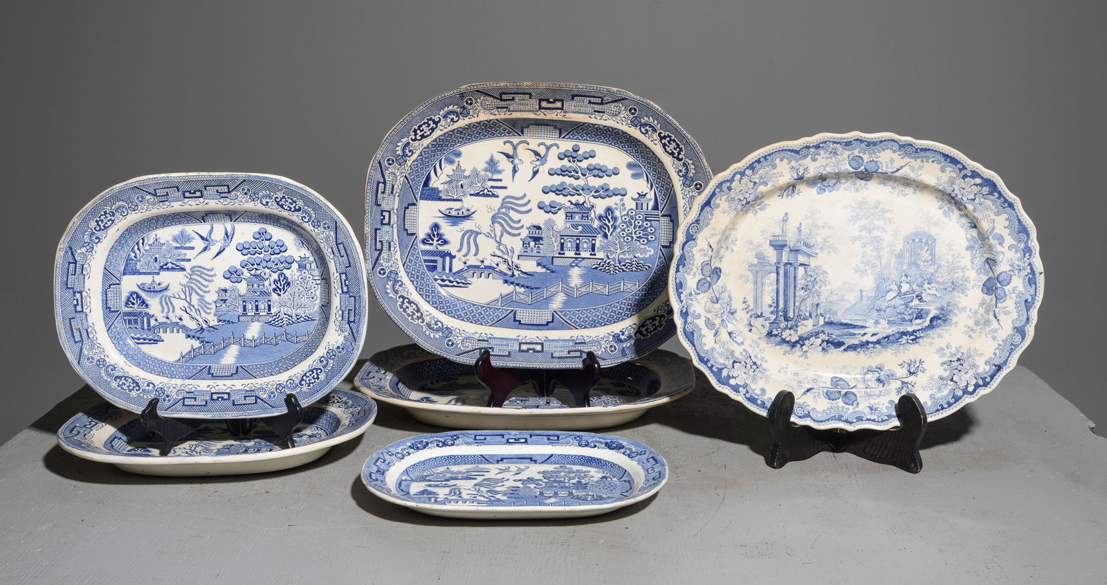 6 Assorted Blue & White Platters (1 of 8)