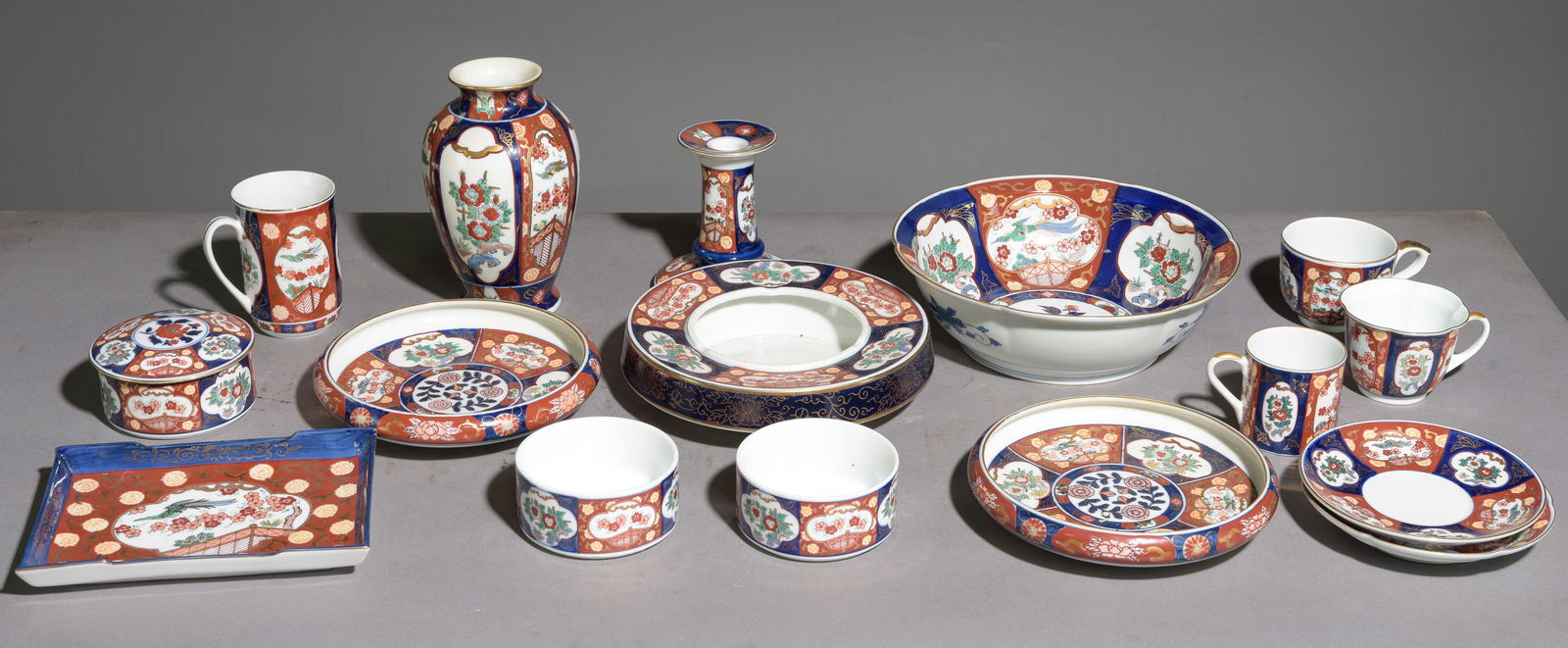 16pcs Assorted Imari China (1 of 7)