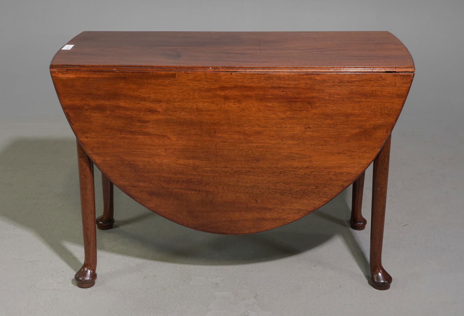 British Mahogany Drop Leaf Gateleg Table (1 of 3)
