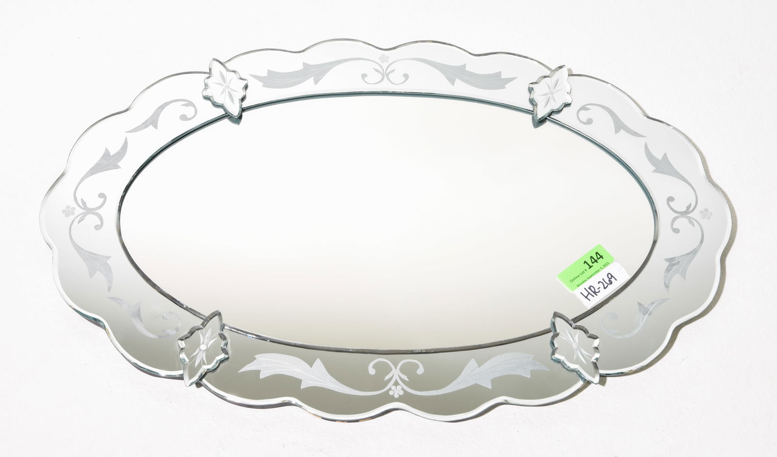 Venetian Style Etched Oval Wall Mirror (1 of 3)