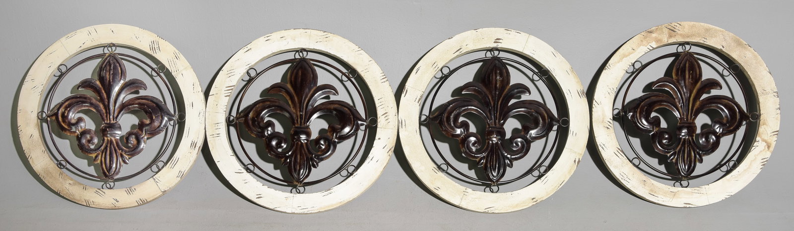 Four Round Fleur De Lis Wall Plaques / Art (1 of 3)