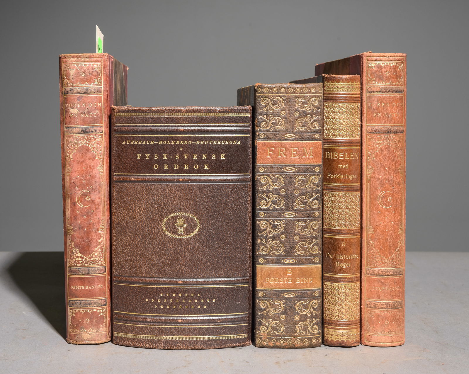 5 European Leather Bound Books / Bibles / Novels (1 of 6)