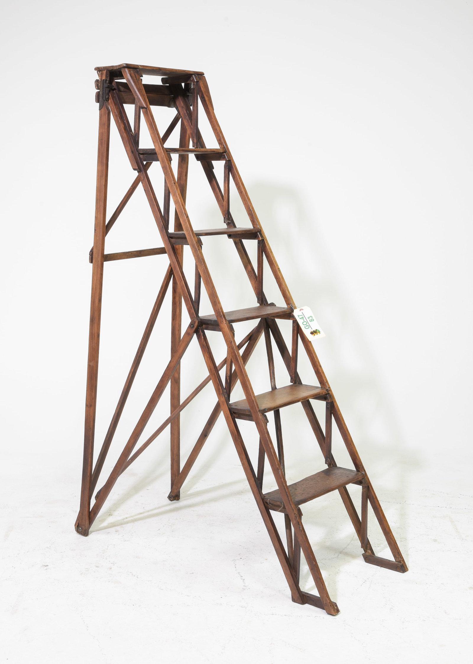 British 6 Step Ladder (1 of 4)