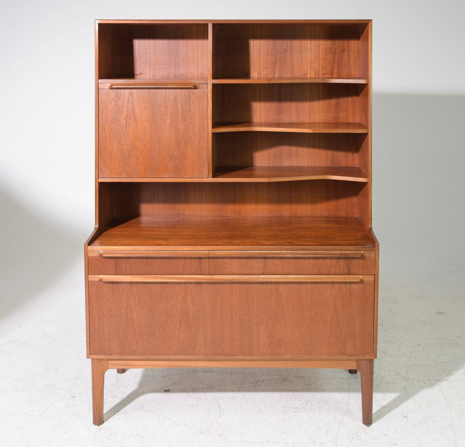 Mid Century Modern Cocktail Cabinet by McIntosh (1 of 10)